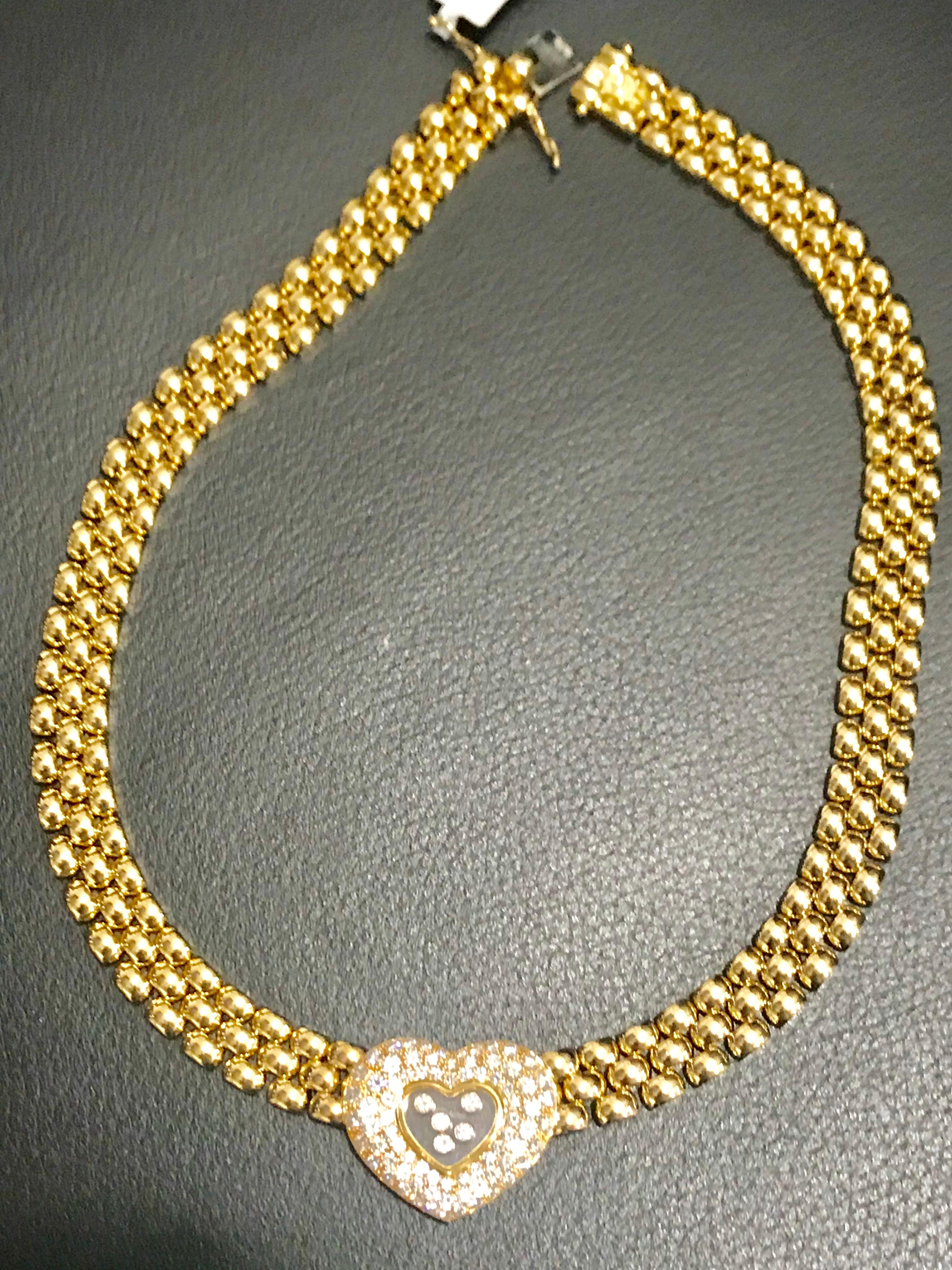 Chopard Happy Diamonds Diamond Heart Yellow Gold Necklace 18 Karat Gold, Estate In Excellent Condition For Sale In New York, NY