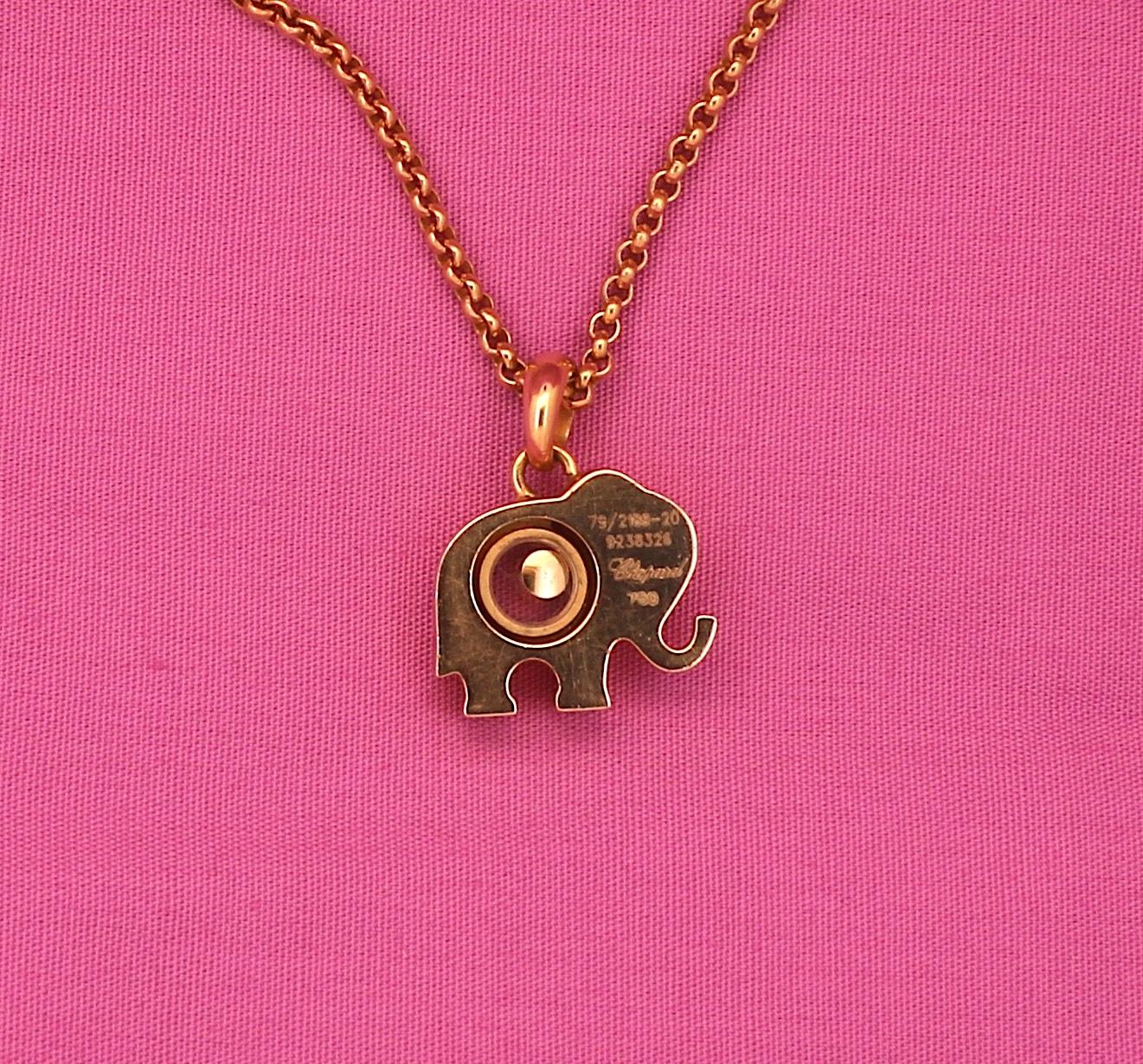 Brilliant Cut Chopard Happy Diamonds Elephant pendant For Sale