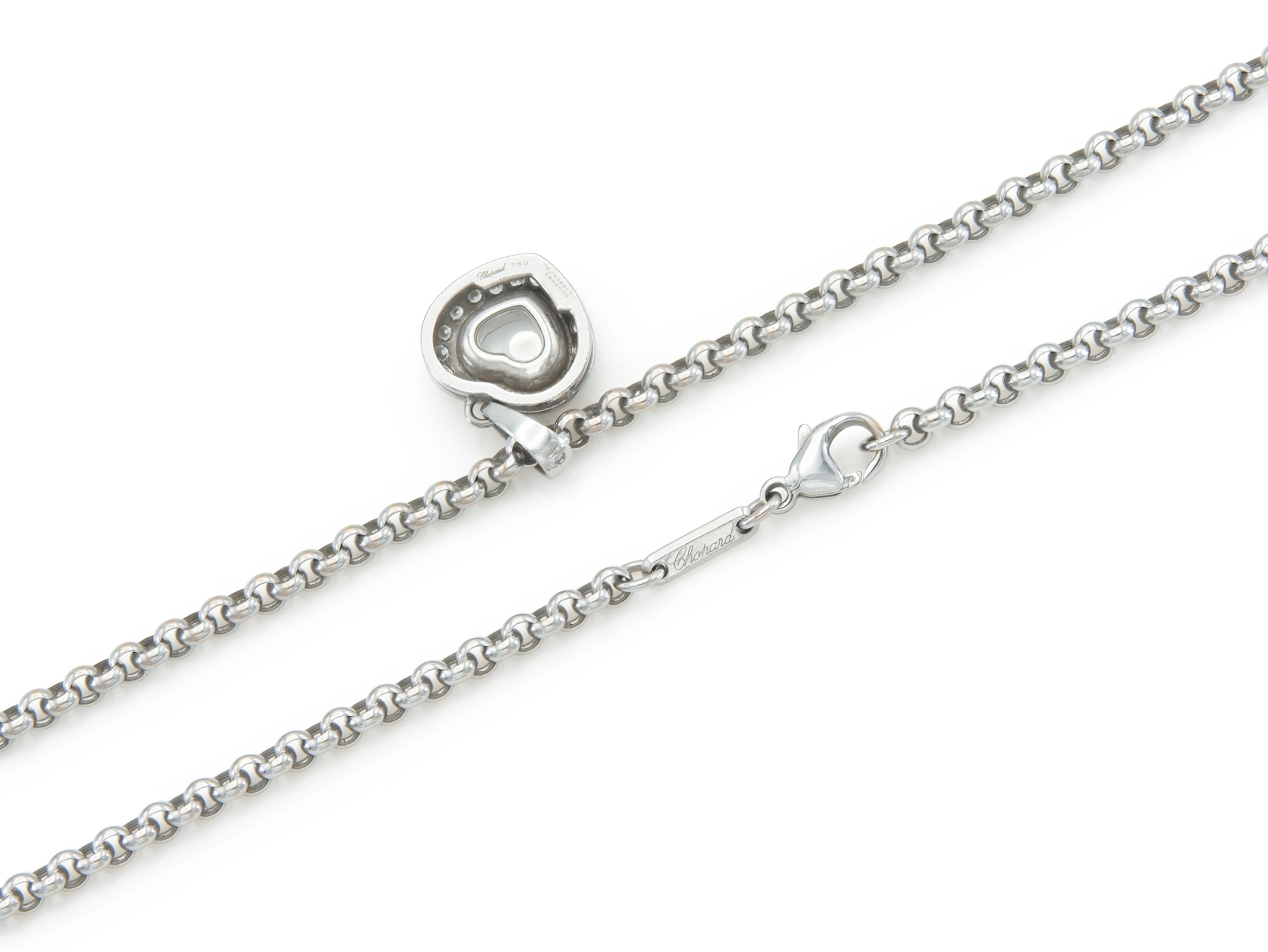 Chopard Happy Diamonds Heart Pendant Necklace im Zustand „Gut“ im Angebot in New York, NY
