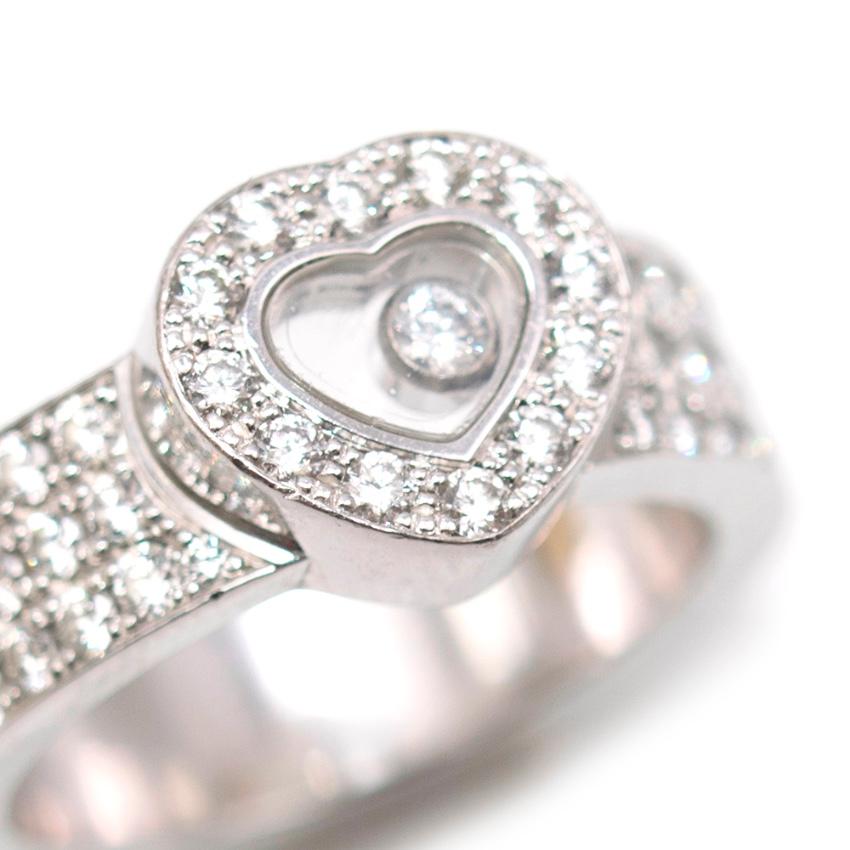 Round Cut Chopard Happy Diamonds Heart Ring in 18 Karat White Gold - Size 6 For Sale