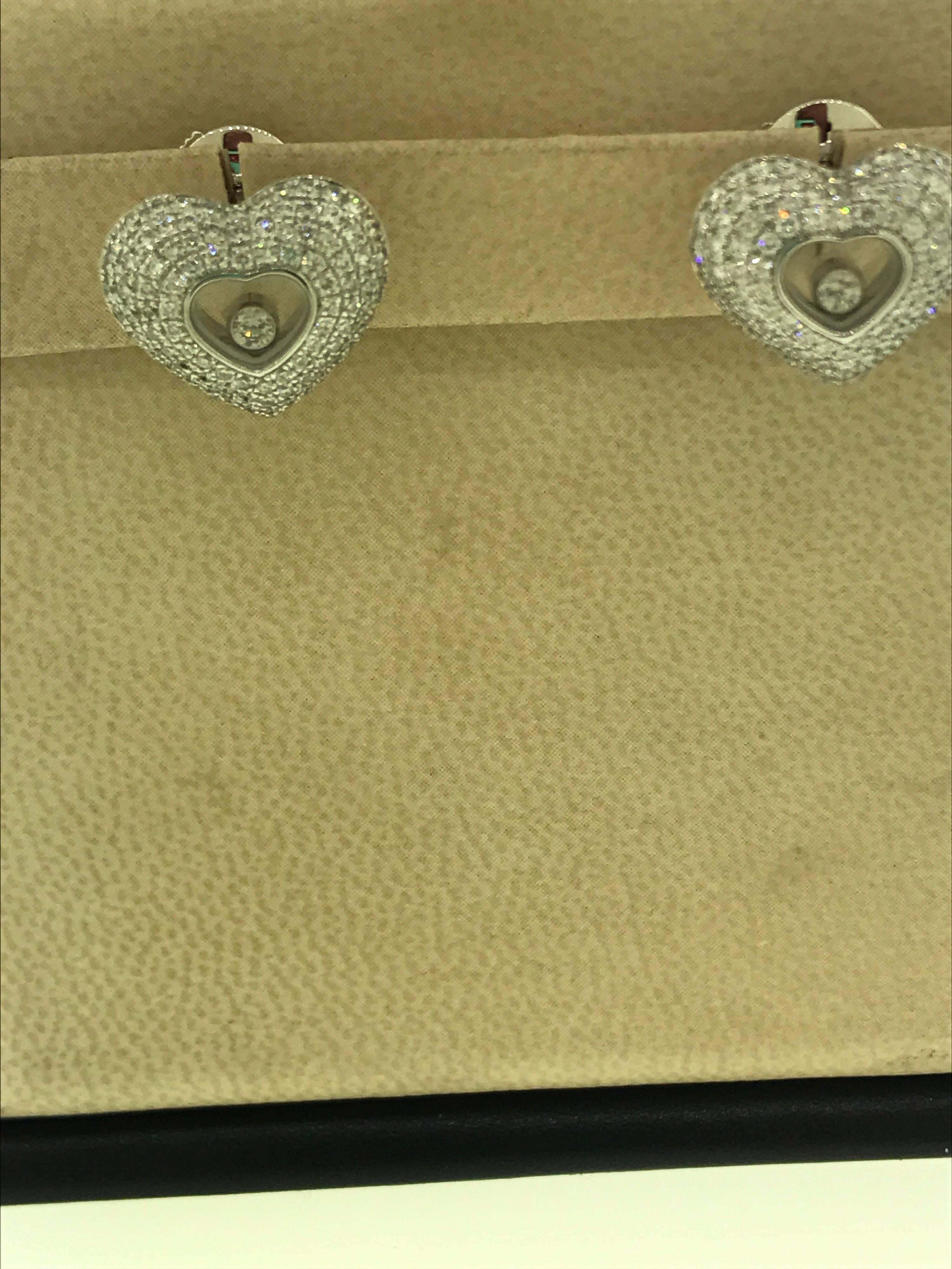Chopard Happy Diamonds Hearts 18 Karat Gold Pave Diamond Earrings 83/7417-1001 For Sale 2