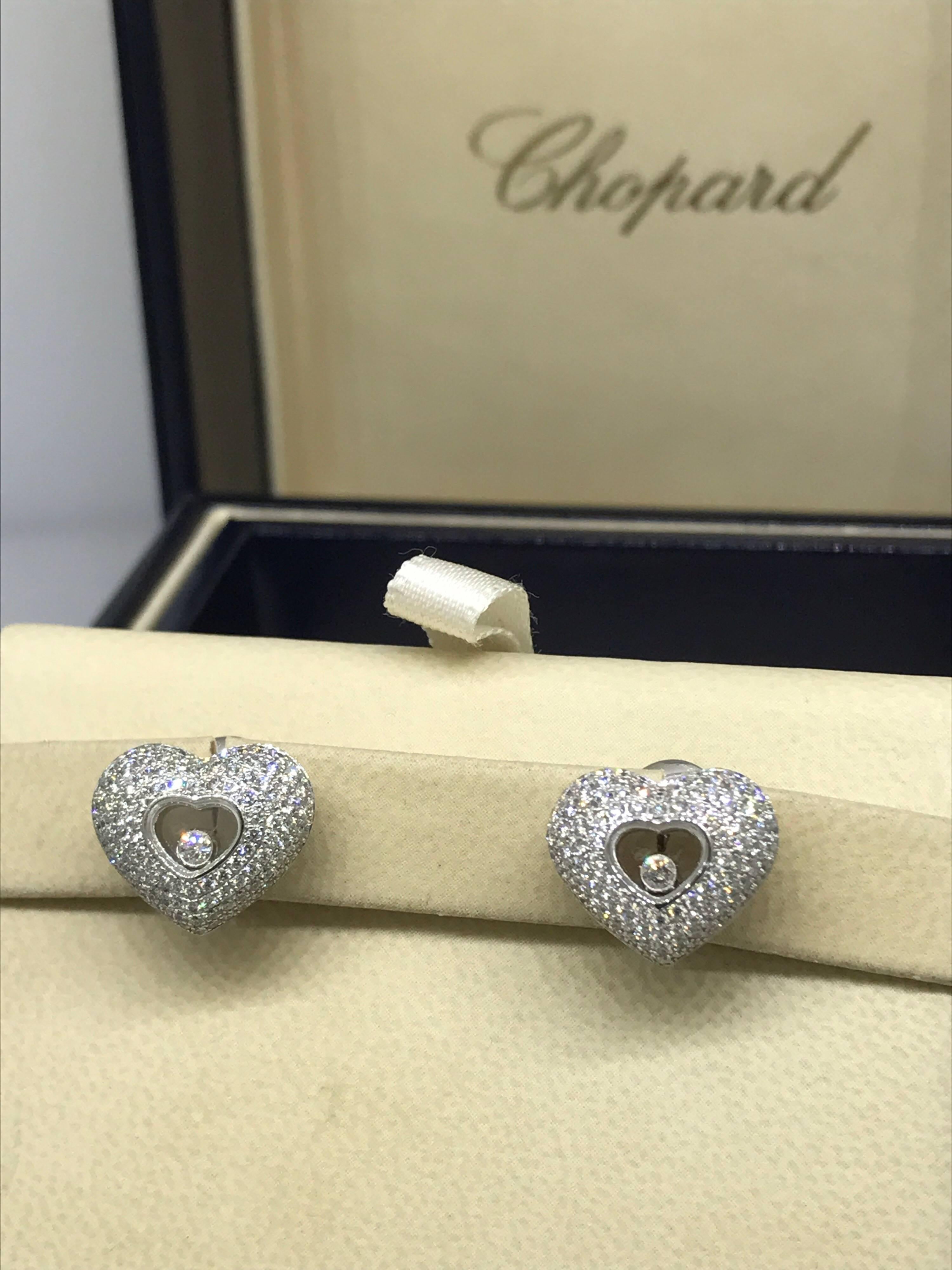 Chopard Happy Diamonds Hearts 18 Karat Gold Pave Diamond Earrings 83/7417-1001 For Sale 3
