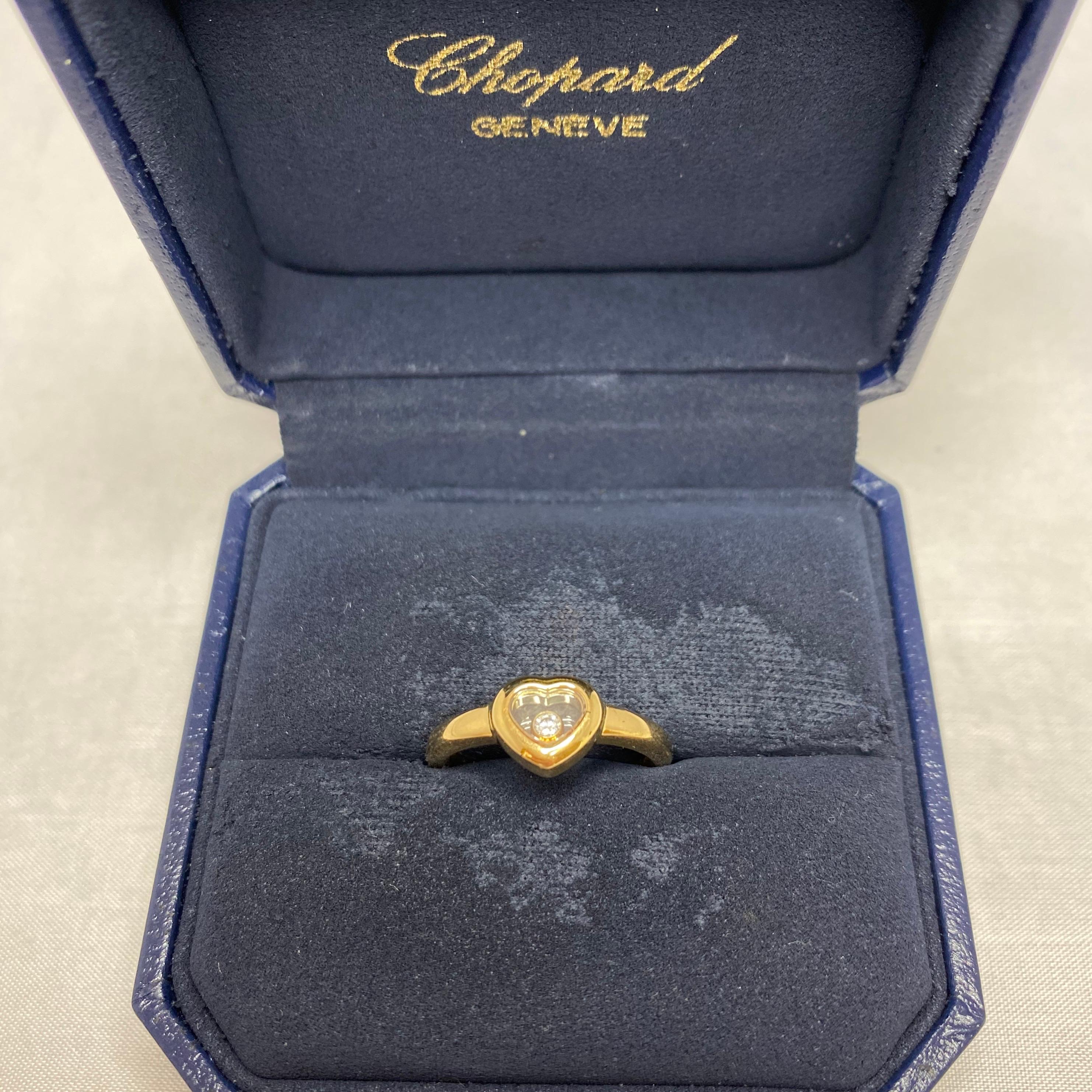 Round Cut Chopard Happy Diamonds Icon 18 Karat Yellow Gold Heart Ring Size M US 61/2