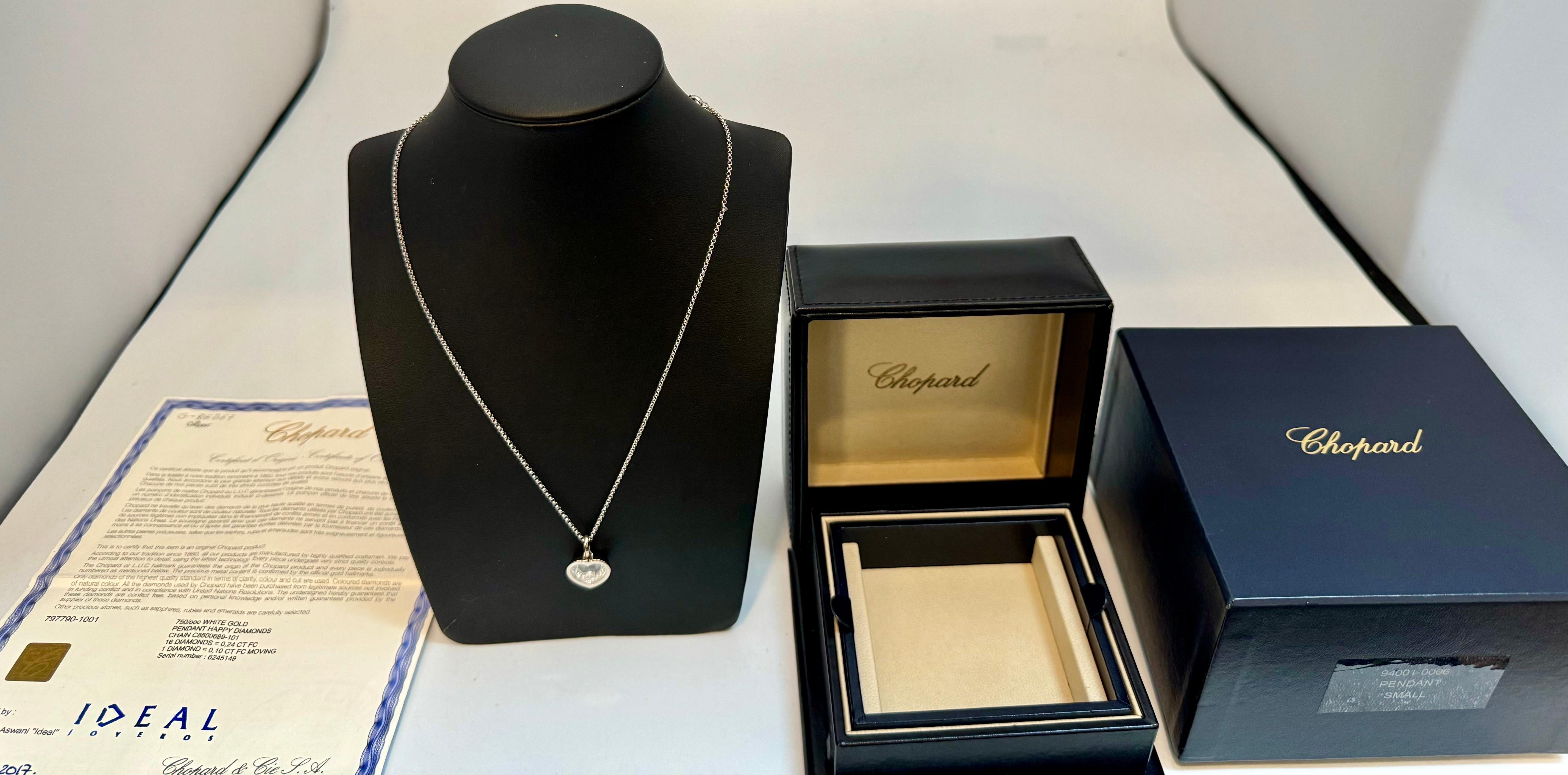 Chopard Herz-Diamant-Anhänger mit Original-Zertifikat und Original-Box 
Passende Ohrringe sind in einem separaten Angebot erhältlich.
 Dies ist eine authentische Chopard 