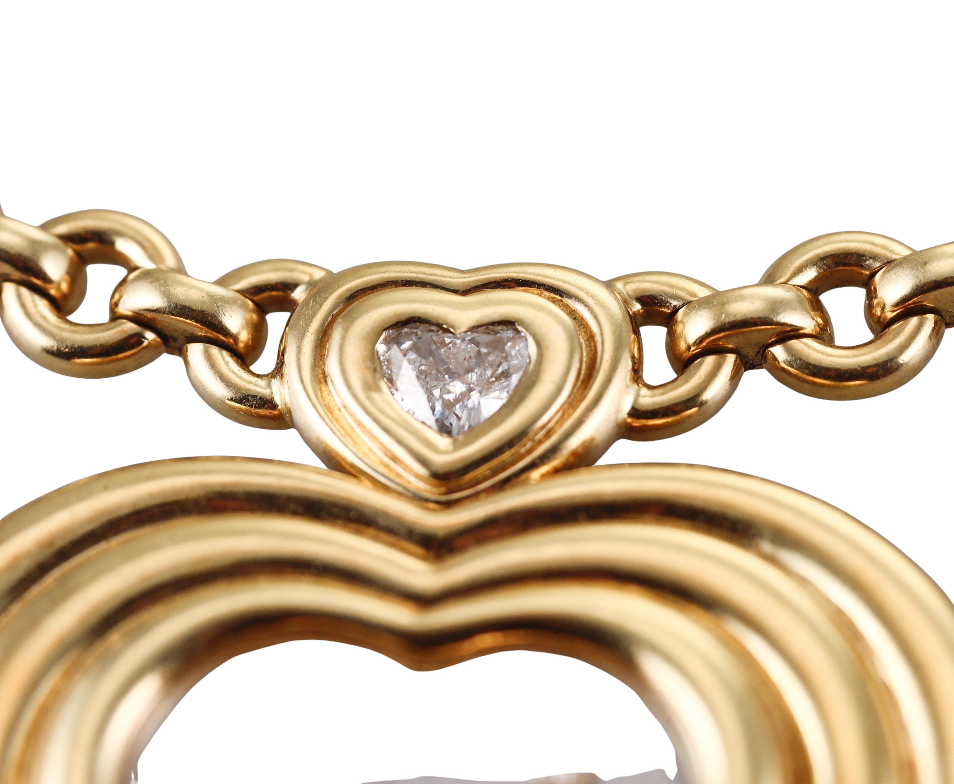 Taille ronde Chopard Collier pendentif Happy Diamonds Large Heart en or jaune en vente