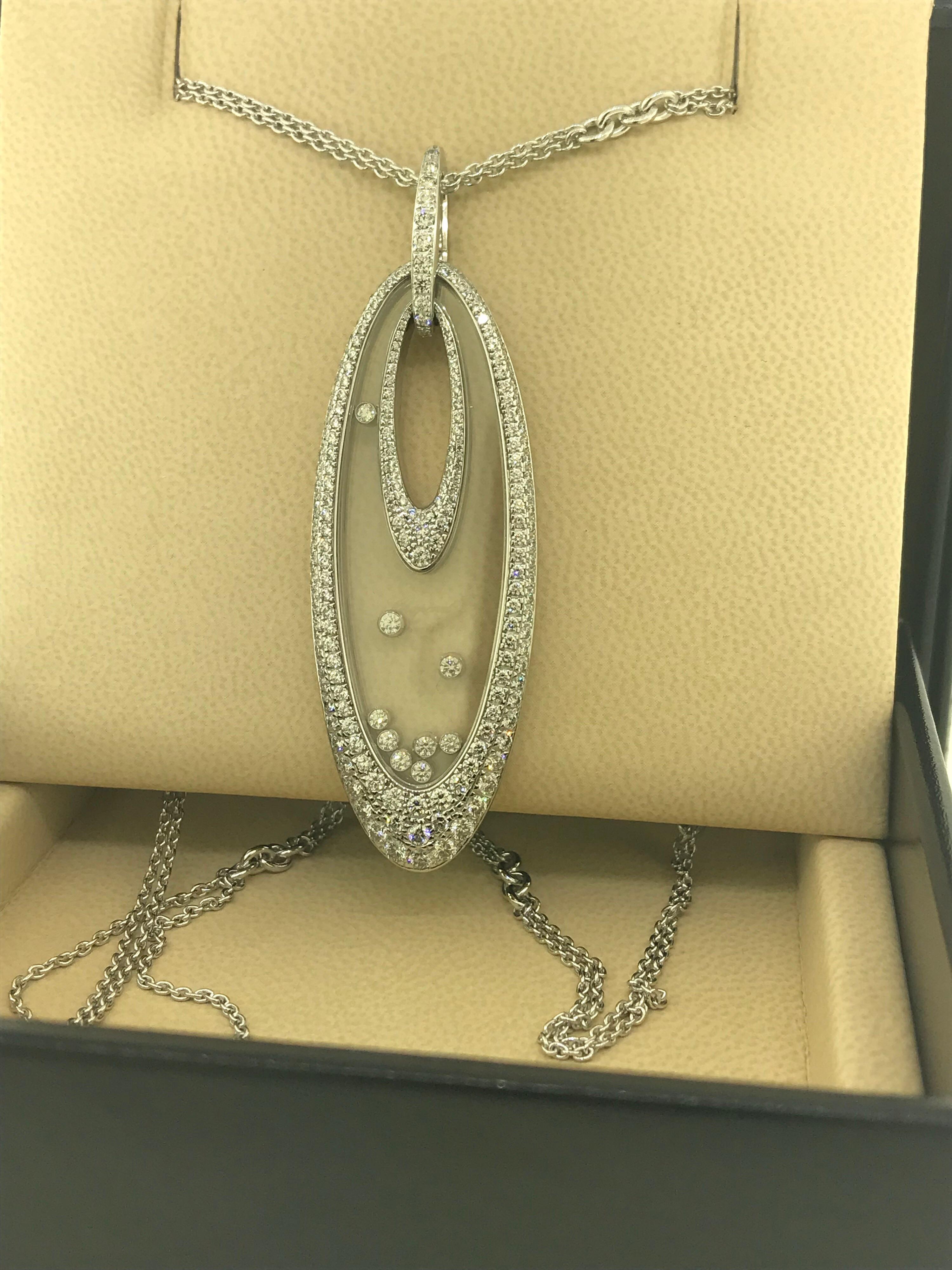 Chopard Happy Diamonds Large Oval White Gold Pendant Necklace 79/7782 In New Condition For Sale In New York, NY