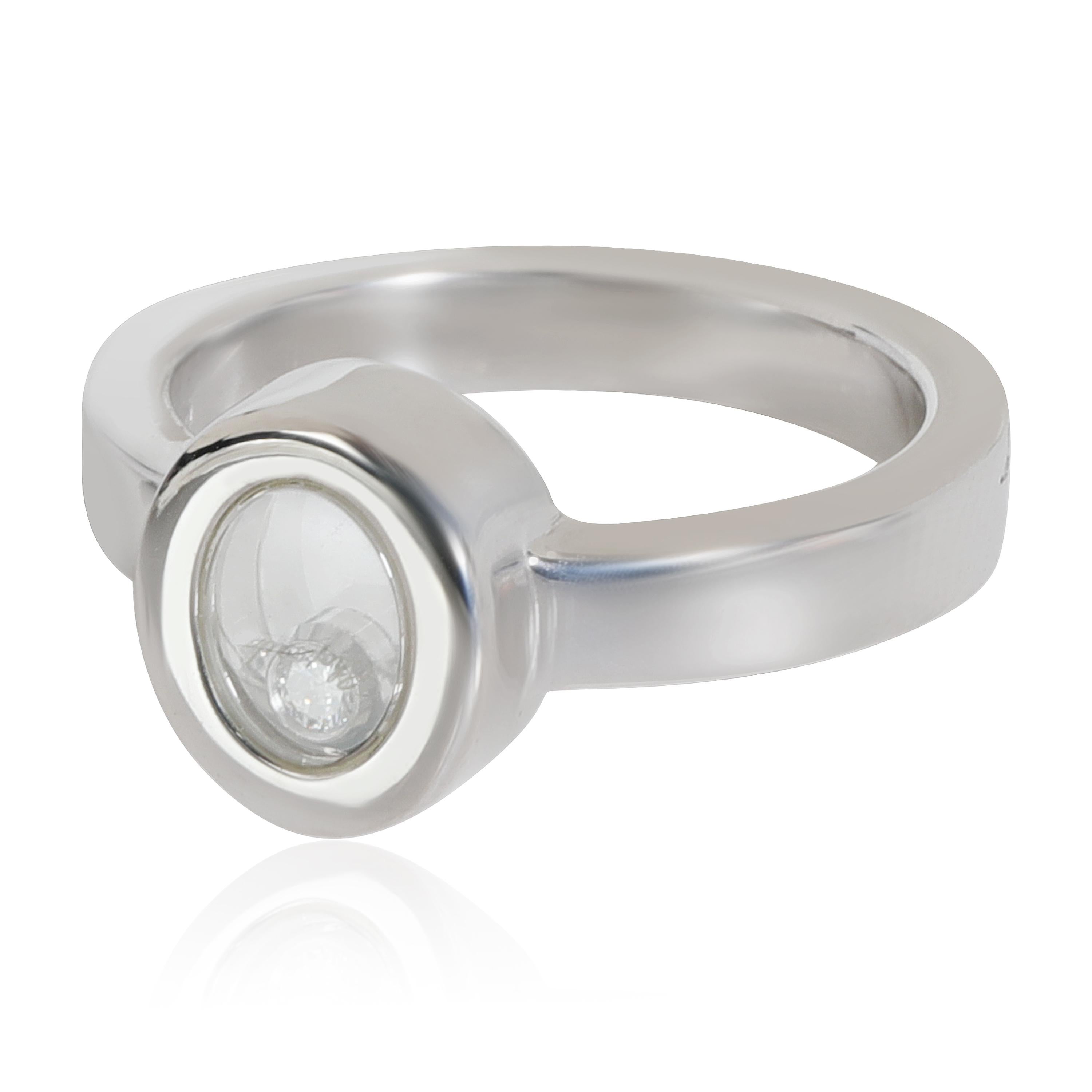 Ovaler Chopard Happy Diamonds Ring aus 18 Karat Weißgold 0,06 Karat im Zustand „Hervorragend“ in New York, NY