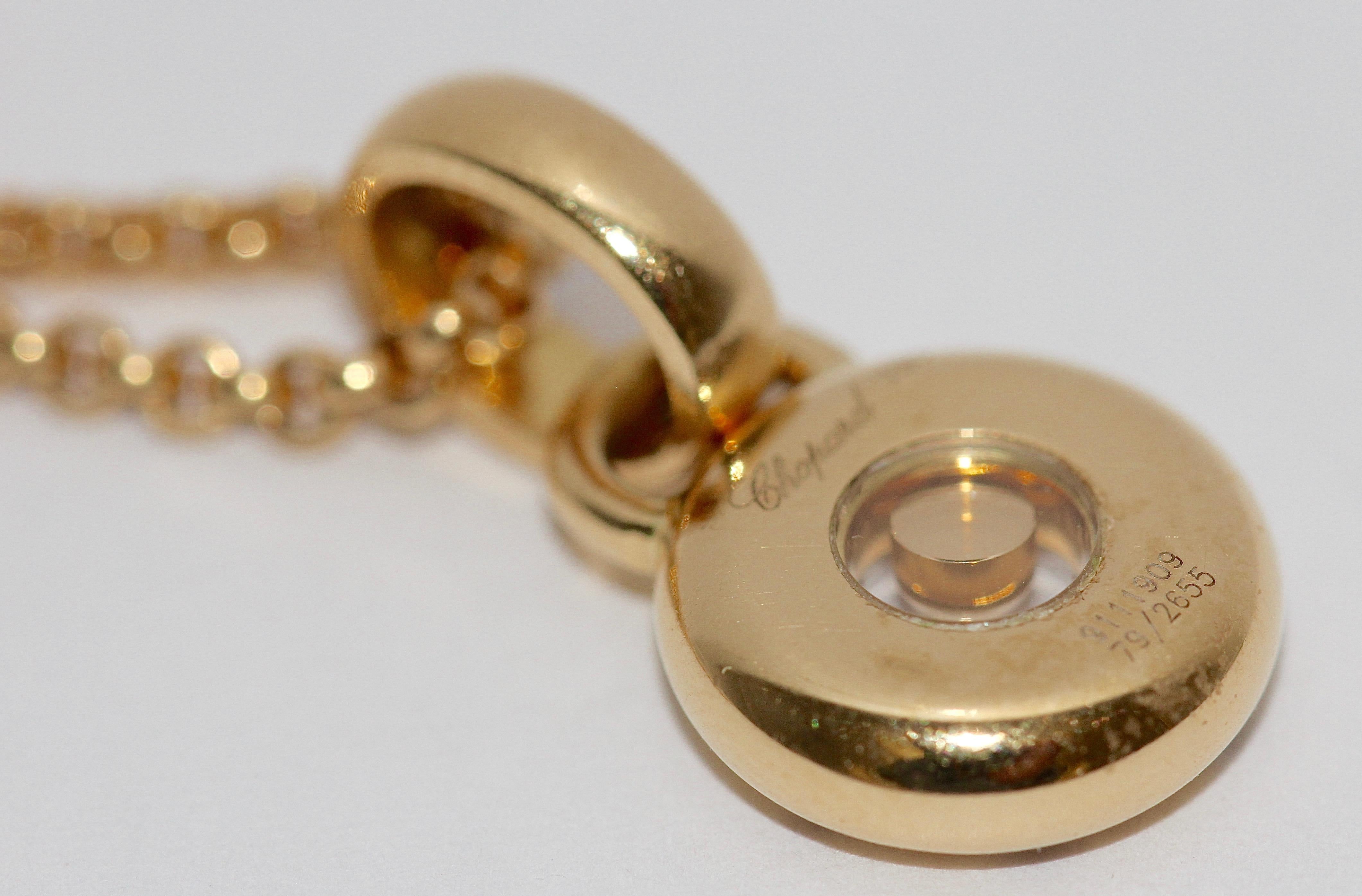 Chopard Happy Diamonds Anhänger und Kette 18 Karat Gold Halskette (Moderne) im Angebot