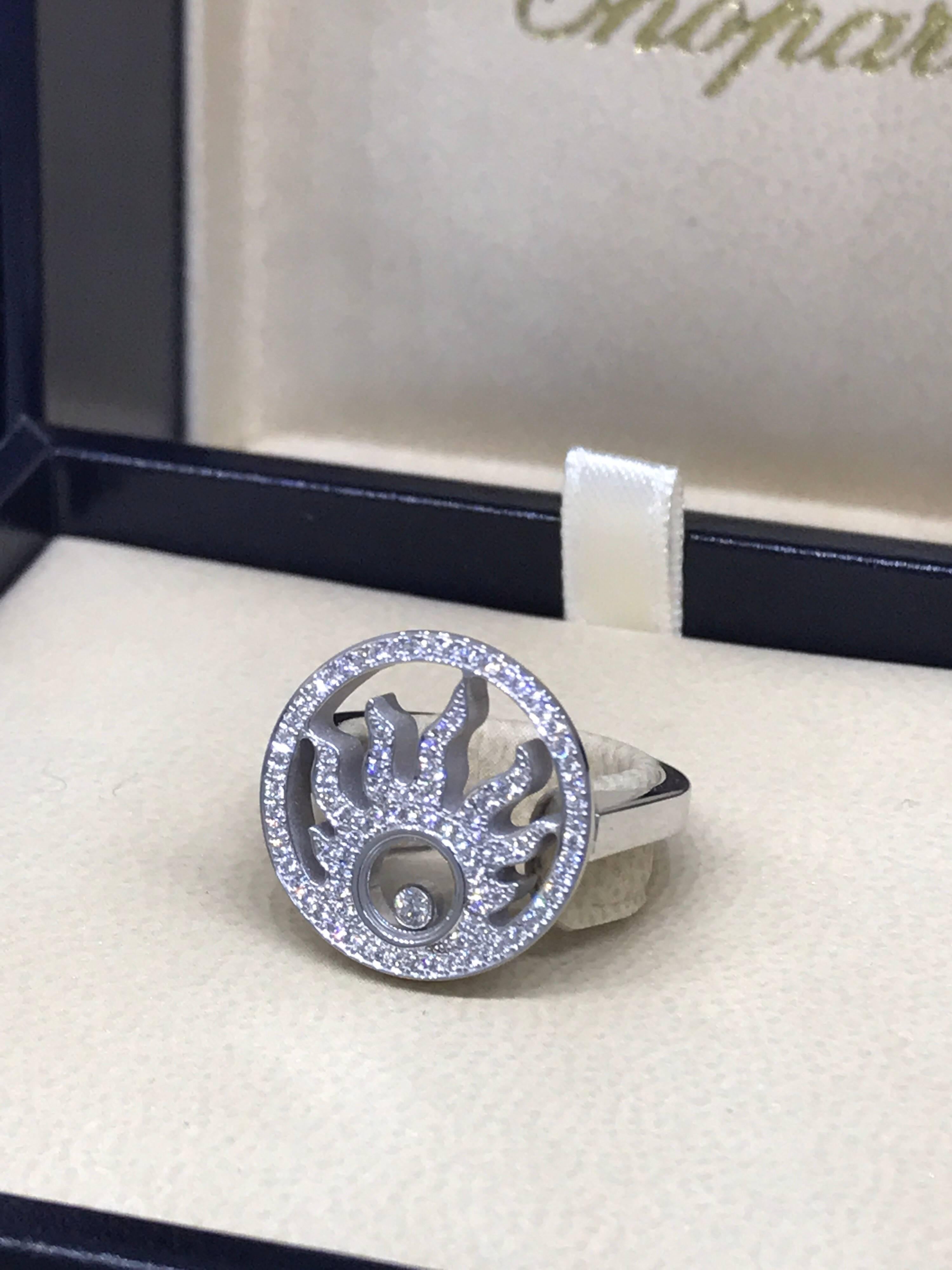 Women's Chopard Happy Diamonds Sun 18 Karat Gold Pave Diamond Ring 82/6981 For Sale