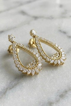 Chopard Happy Diamonds Teardrop Earrings in 18K Yellow Gold with Floating Diamon