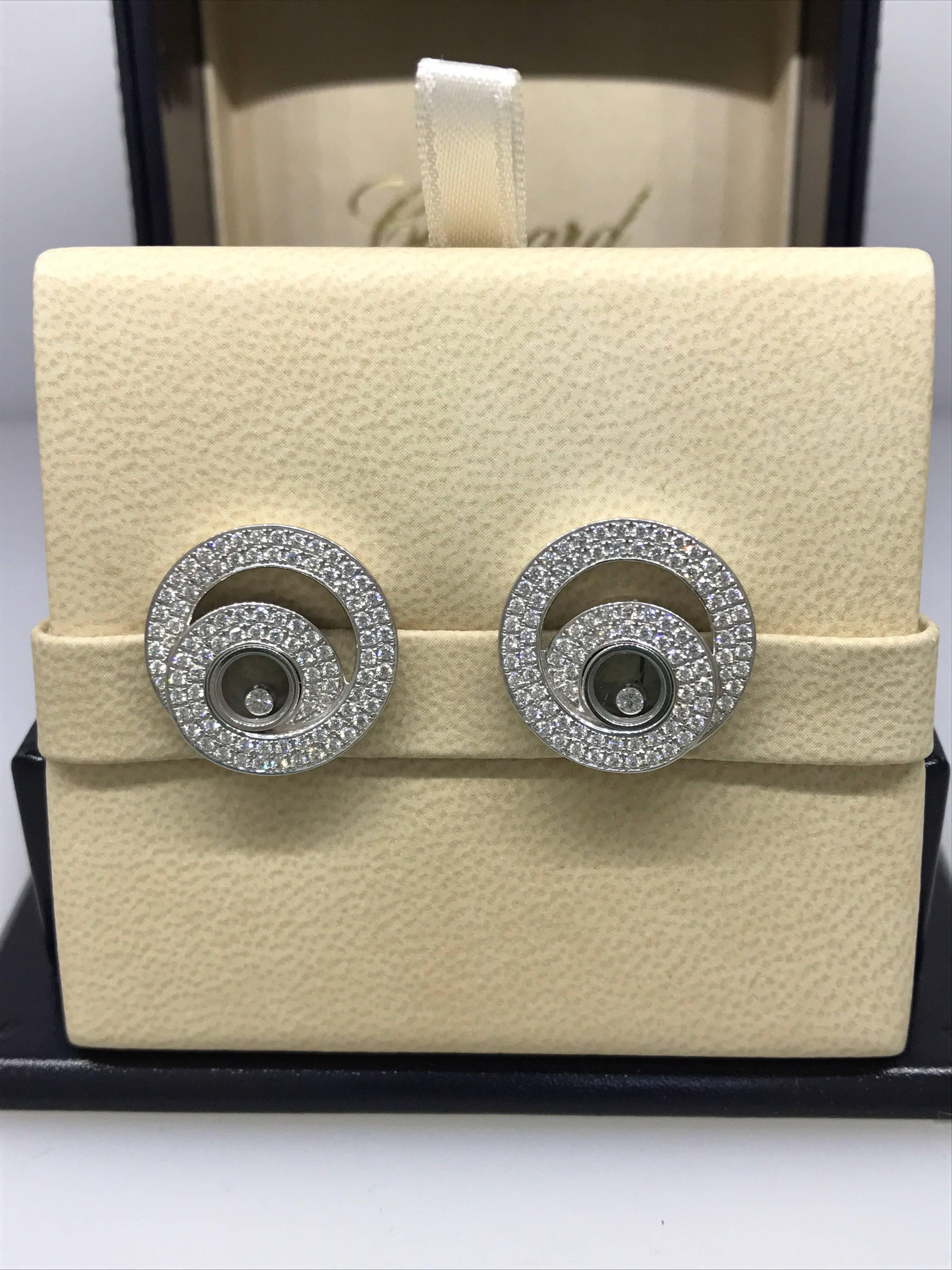 Women's Chopard Happy Diamonds White Gold Pave Diamond Earrings 83/7109-1001 Brand New For Sale