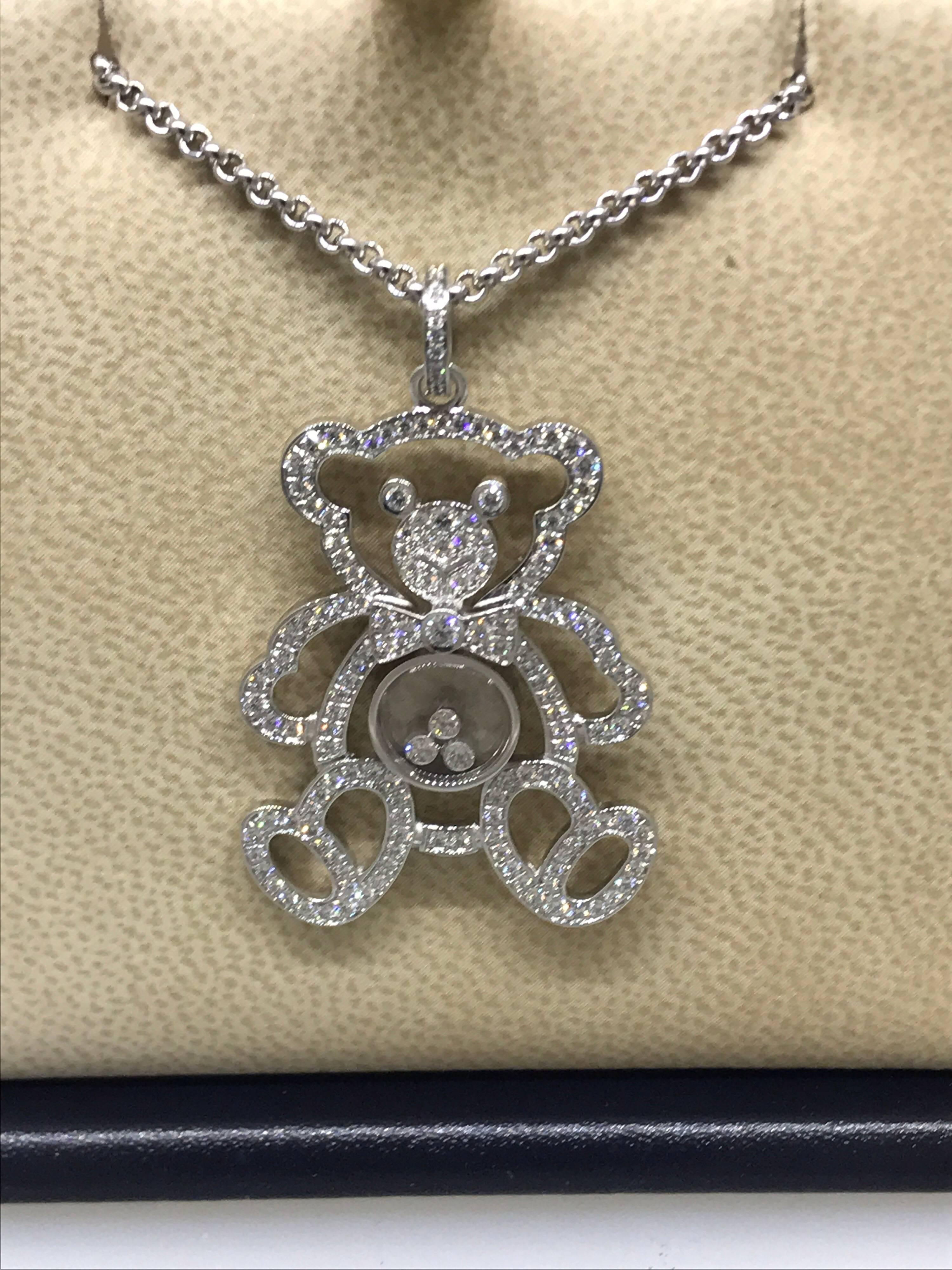 Chopard Happy Diamonds Teddy Bear pendant / necklace

Model Number: 79/7418-1003

100% Authentic

Brand New

Comes with original Chopard box, certificate of authenticity and warranty and jewels manual

18 Karat White Gold (24.25gr)

169 Diamonds on