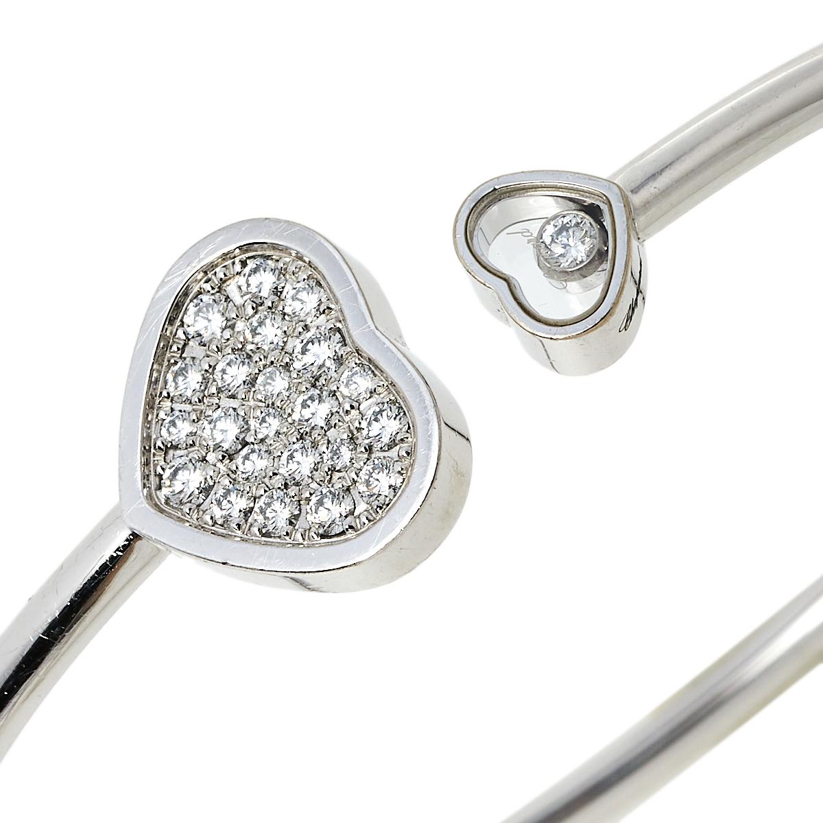 Chopard Happy Hearts Diamond 18K White Gold Cuff Bracelet In Fair Condition In Dubai, Al Qouz 2
