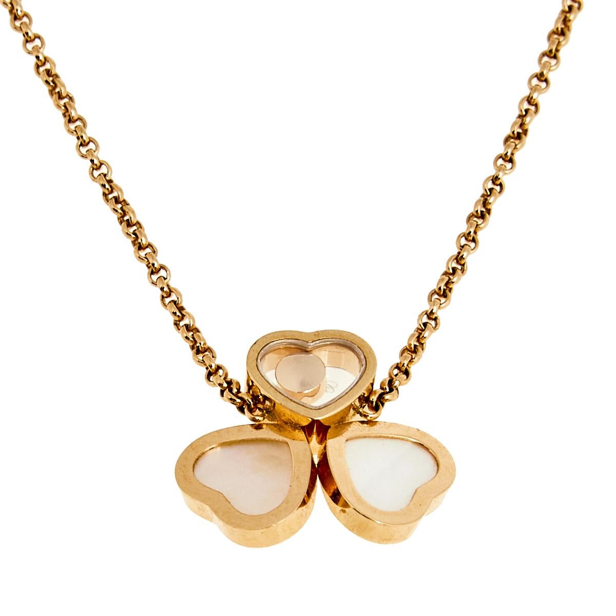 Chopard Happy Hearts Diamond Mother of Pearl 18k Rose Gold Necklace In Good Condition In Dubai, Al Qouz 2