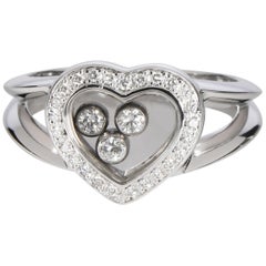 Chopard Happy Hearts Diamond Ring in 18 Karat White Gold 0.28 Carat