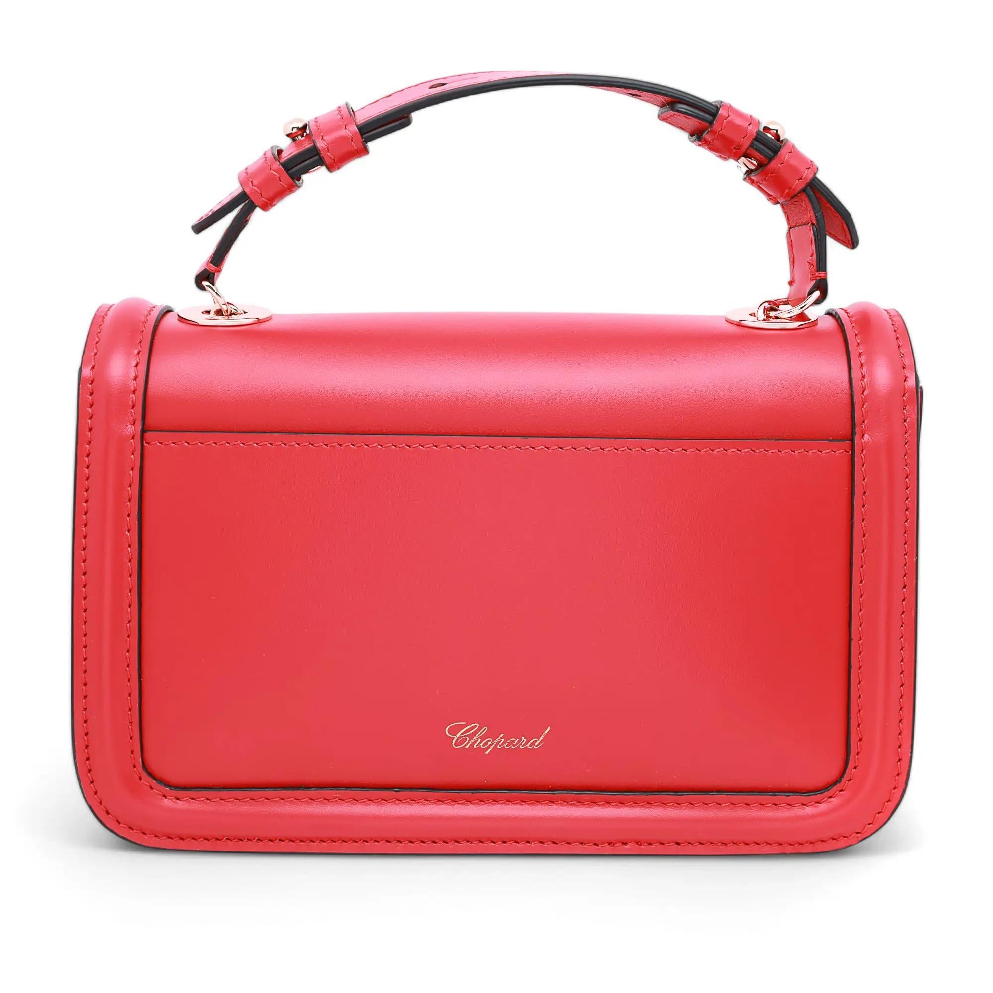 Chopard Happy Hearts Bolso Crossbody de Piel Rojo 95000-1103 en Nuevo estado para la venta en New York, NY