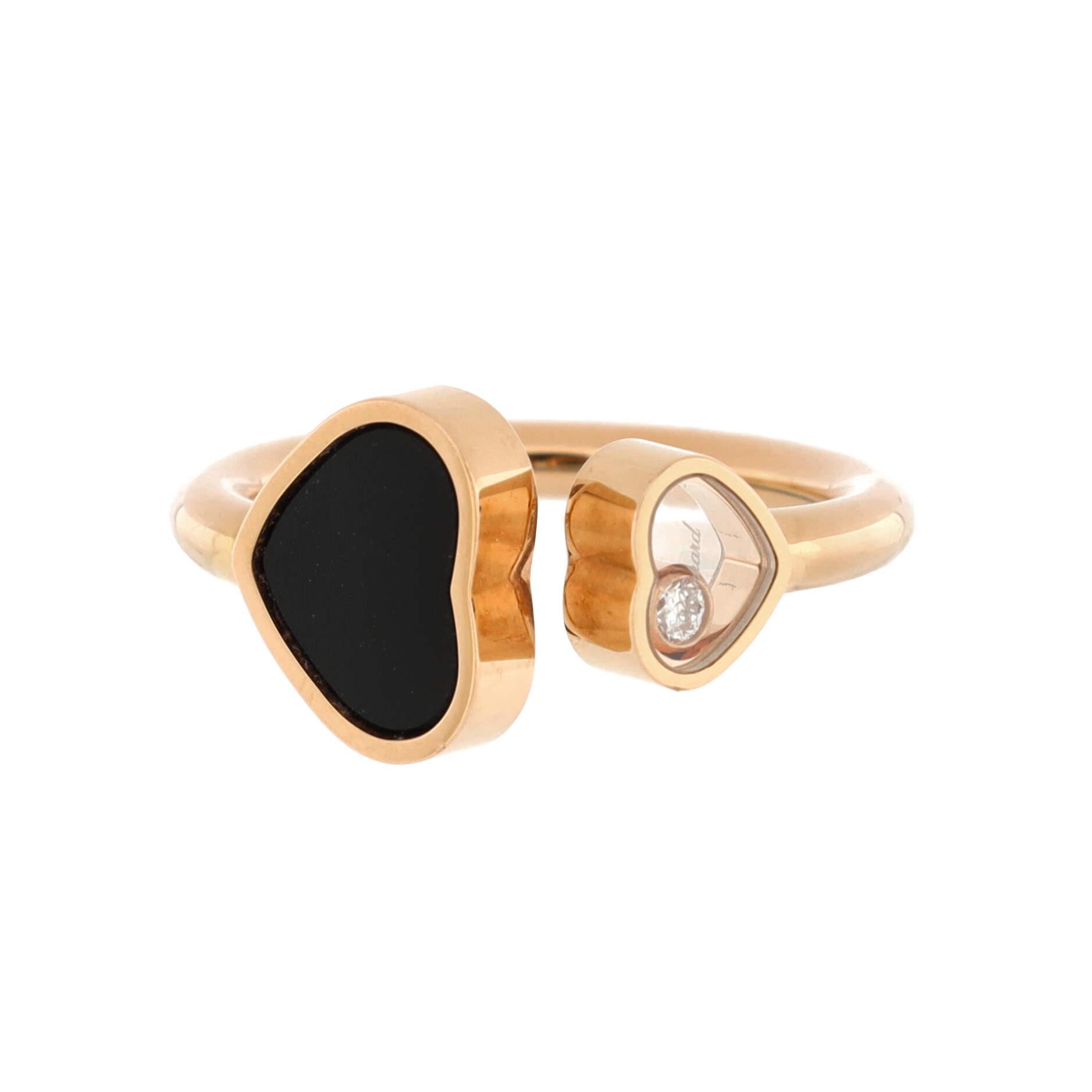 Condition: Great. Minor wear throughout.
Accessories: No Accessories
Measurements: Size: 6.25 - 53, Width: 2.50 mm
Designer: Chopard
Model: Happy Hearts Ring 18K Rose Gold and Onyx with Floating Diamond
Exterior Color: Rose Gold
Item Number: