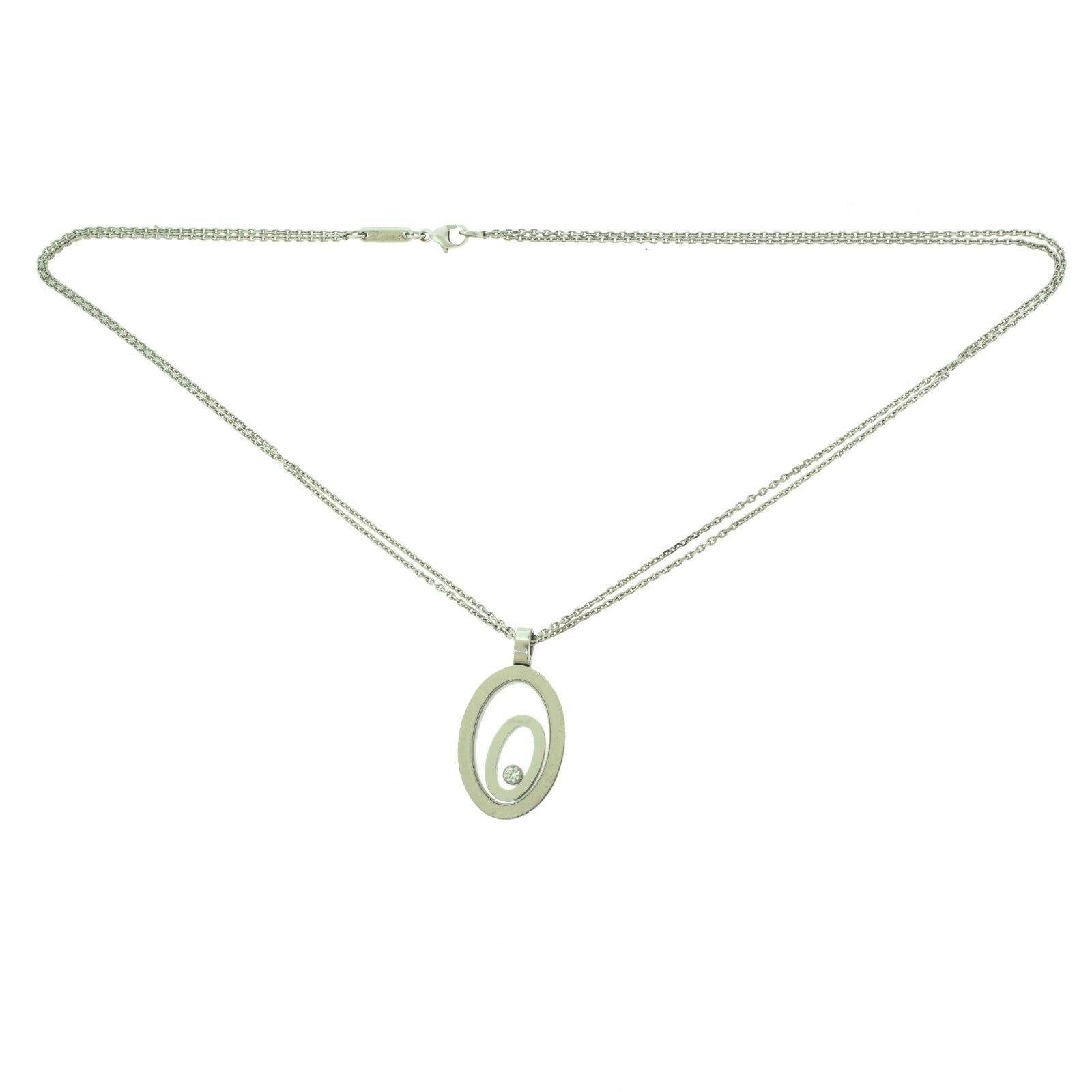 Chopard Happy Spirit Floating Diamond 18 Karat White Gold Pendant Necklace In Good Condition In Miami, FL