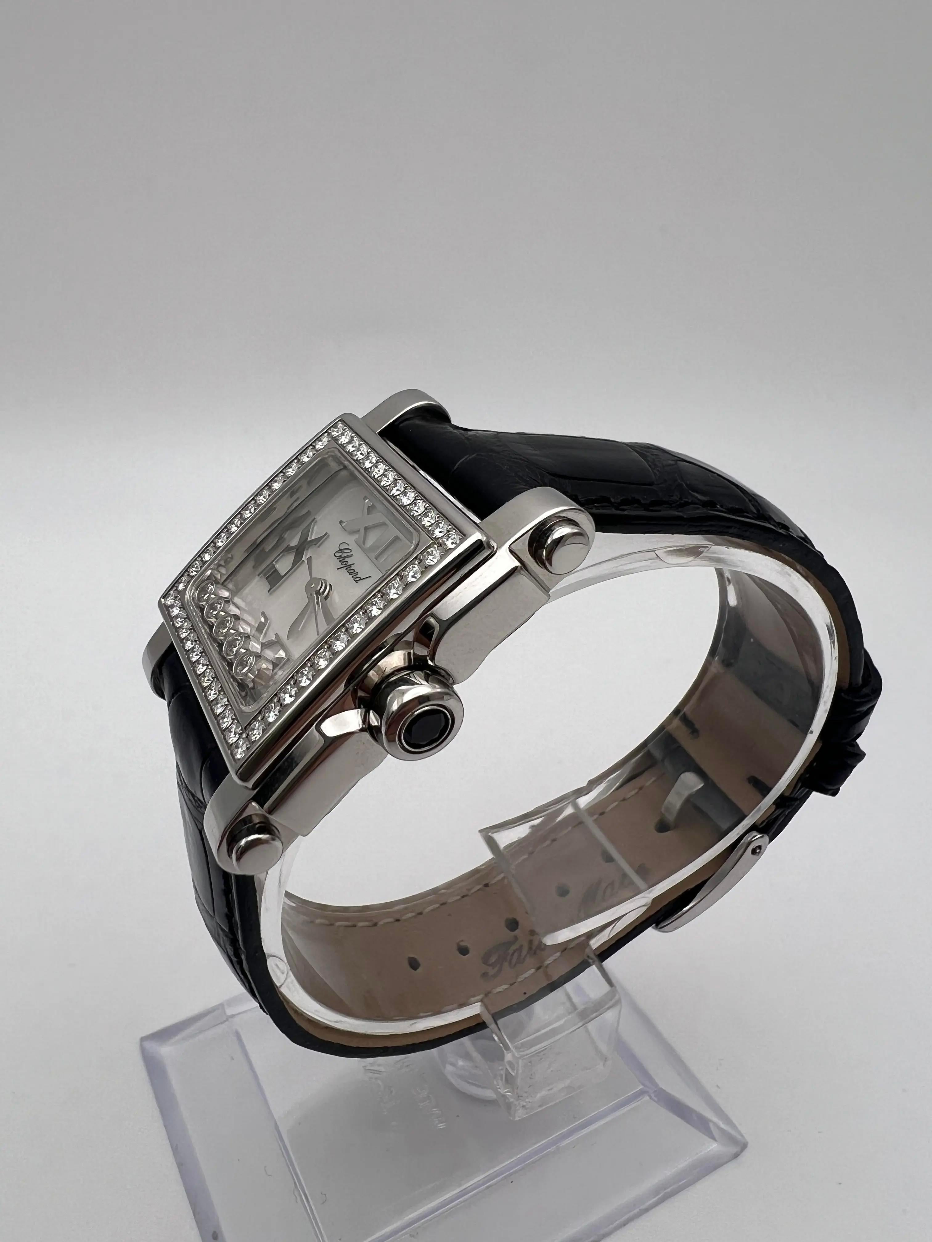 Chopard Happy Sport 24x31mm Perlmutt Zifferblatt 5 Diamanten 8516 278516-3003 Damen im Angebot