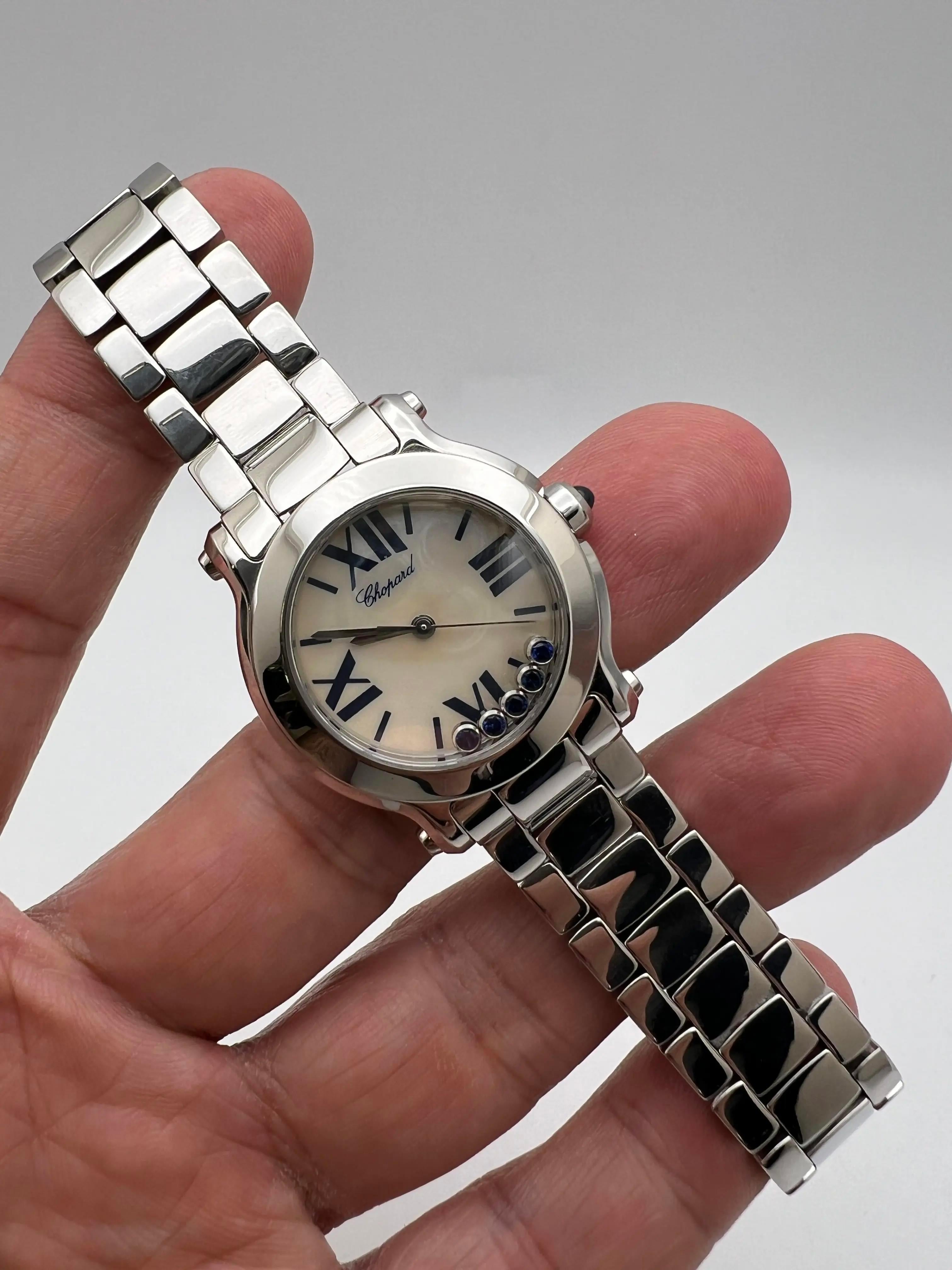 Chopard Happy Sport 30mm Mother Of Pearl Dial 5 Floating Sapphire Quartz 8509 In Good Condition For Sale In New York, NY