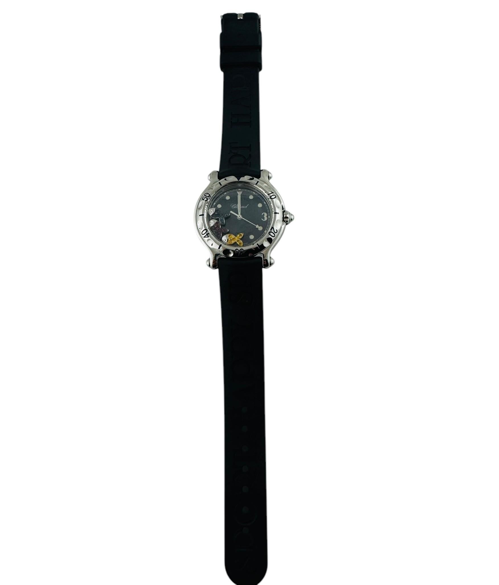 Chopard Happy Sport Fish Watch

Model: 27/8921-402
Serial: 1000935

This Chopard Happy Sport Fish watch has a stainless steel case approx. 31mm in diameter.

Navy blue dial with white markers - 3 