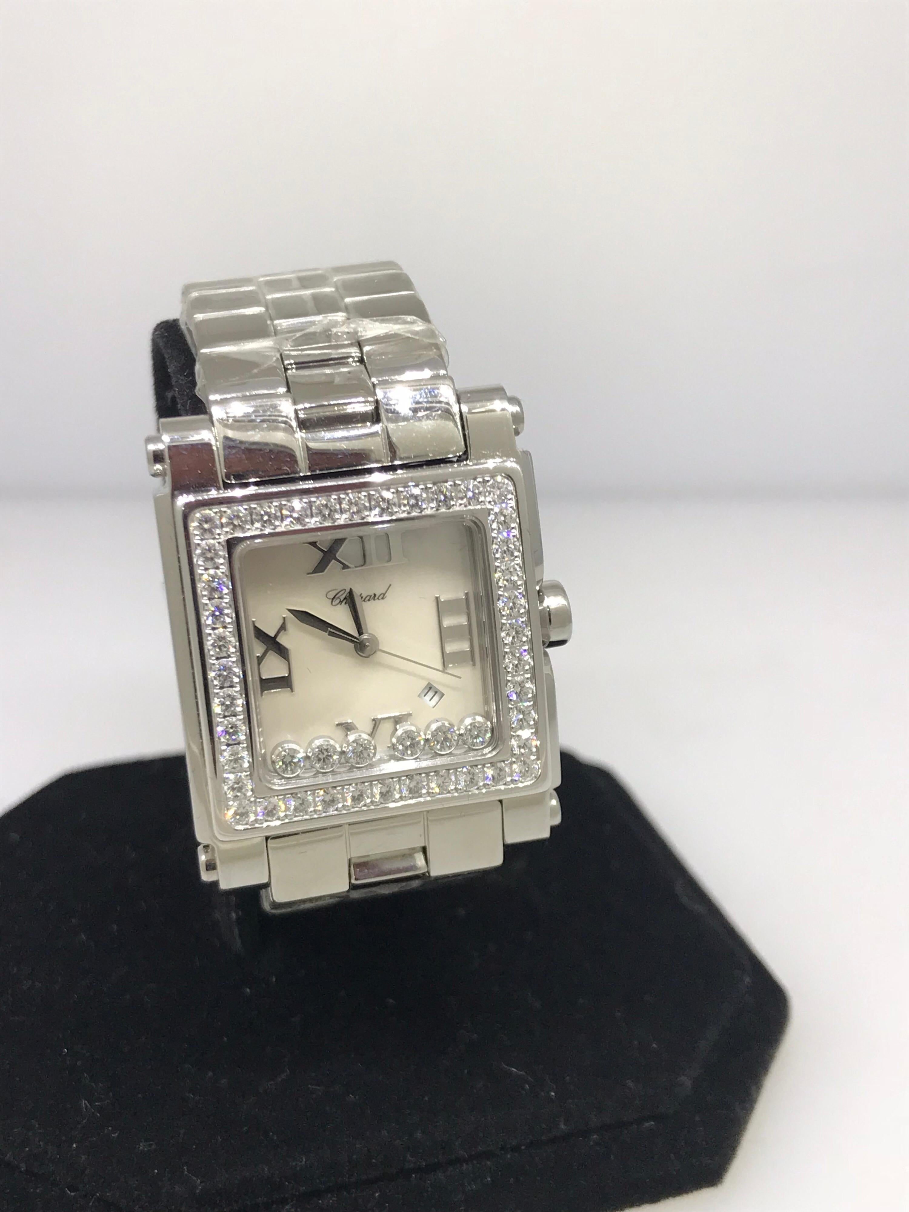 Chopard Happy Sport Square Diamond Bezel Stainless Ladies Watch 27/8505-2001 New In Excellent Condition For Sale In New York, NY