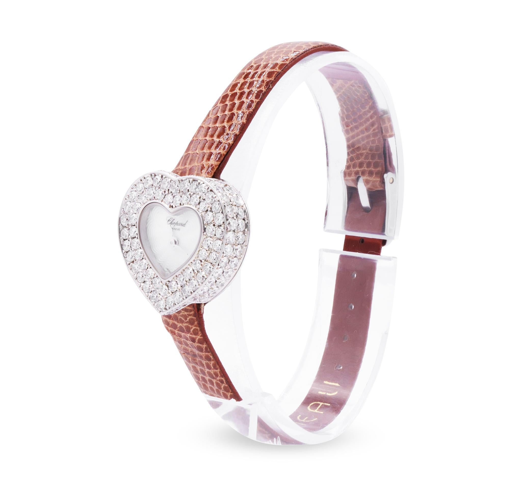 Chopard Heart 18K White Gold MOP Diamonds 5275 Ladie's watch In Excellent Condition For Sale In New York, NY