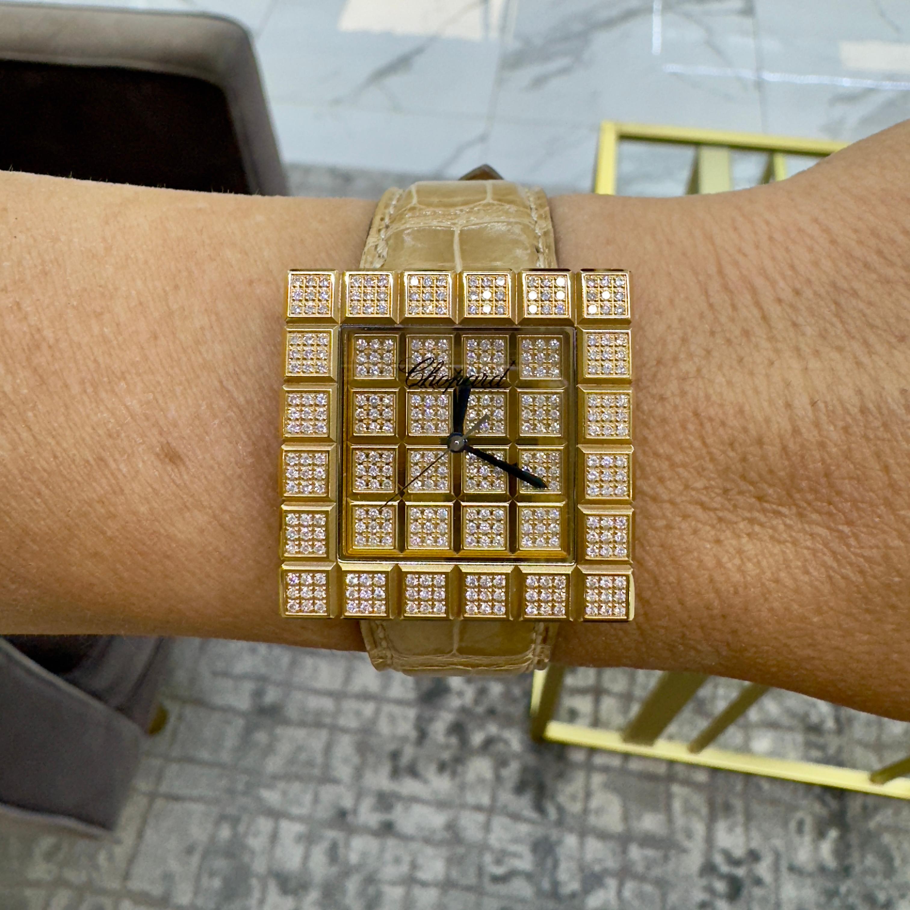 Montre Chopard Ice Cube 32MM 13/6858 Or jaune 18K Diamant Quartz en vente 5