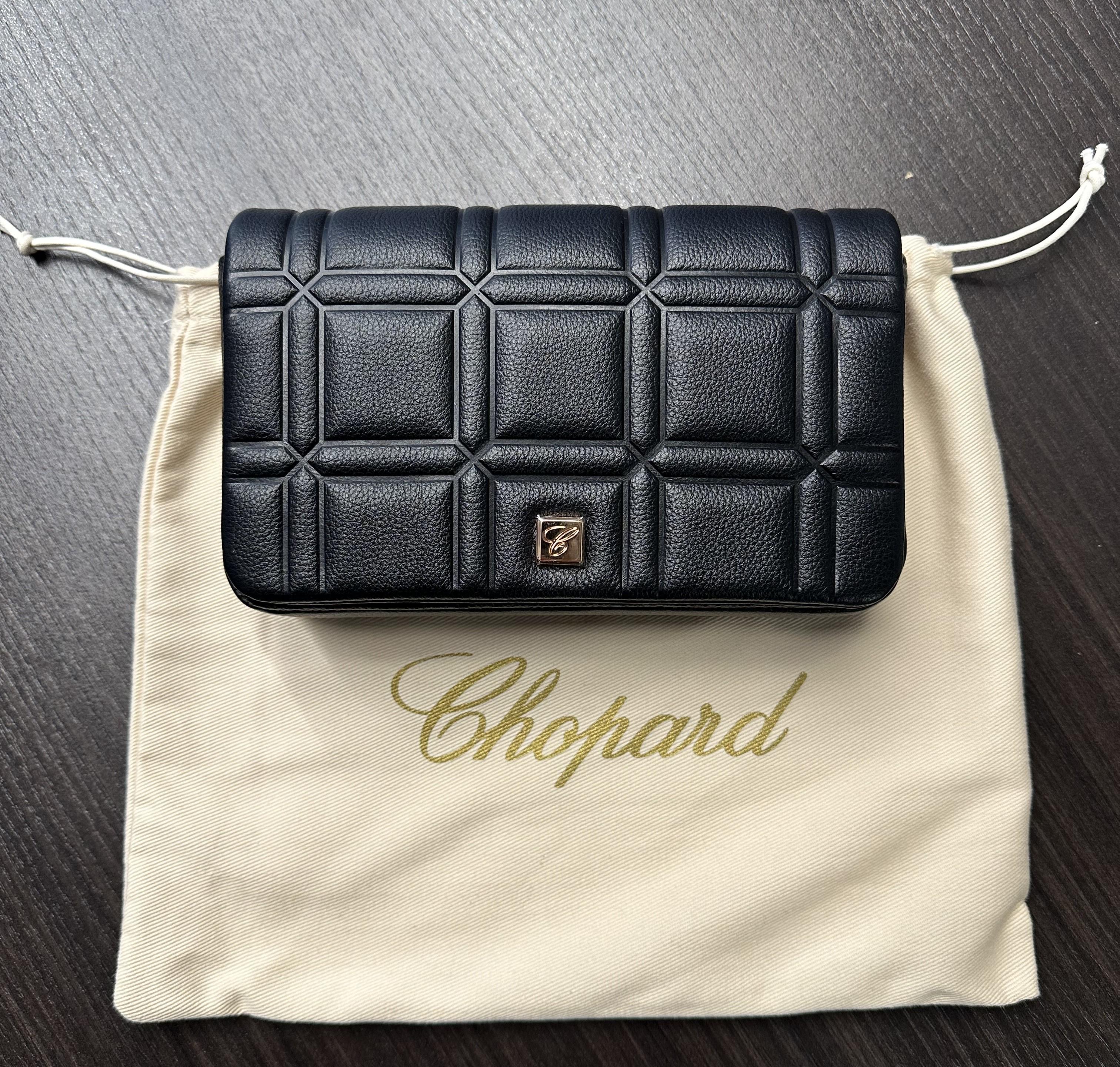Chopard Ice Cube Mini Chain Black Embossed Leather Shoulder Bag 95000-1163 For Sale 2