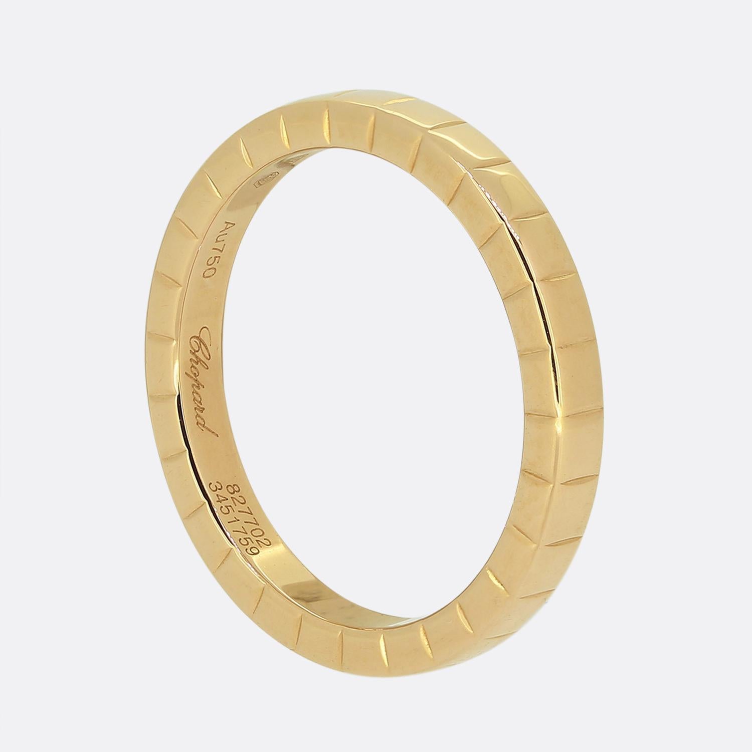 Here we have an 18ct rose gold ring from the luxury jewellery designer Chopard. This piece forms part of their ice cube collection and showcases a multi faceted design giving it a geometrical twist. This would be great as a wedding band or a trendy