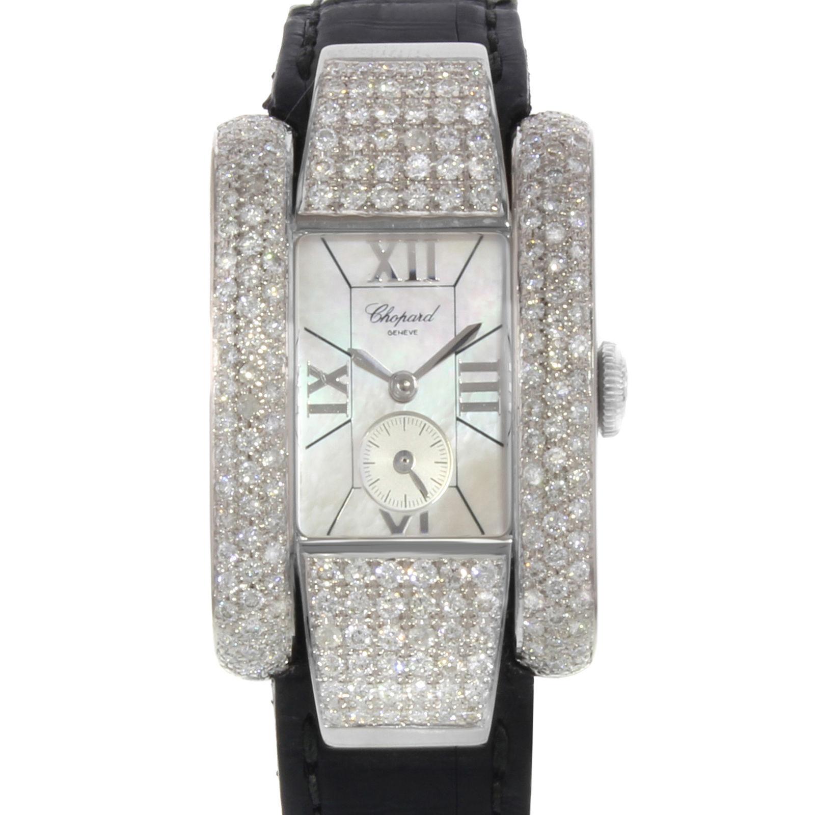 (19672)
This pre-owned Chopard La Strada 41/6802 is a beautiful Ladies timepiece that is powered by a quartz movement which is cased in a white gold case. It has a round shape face, small seconds subdial dial and has hand roman numerals, sticks