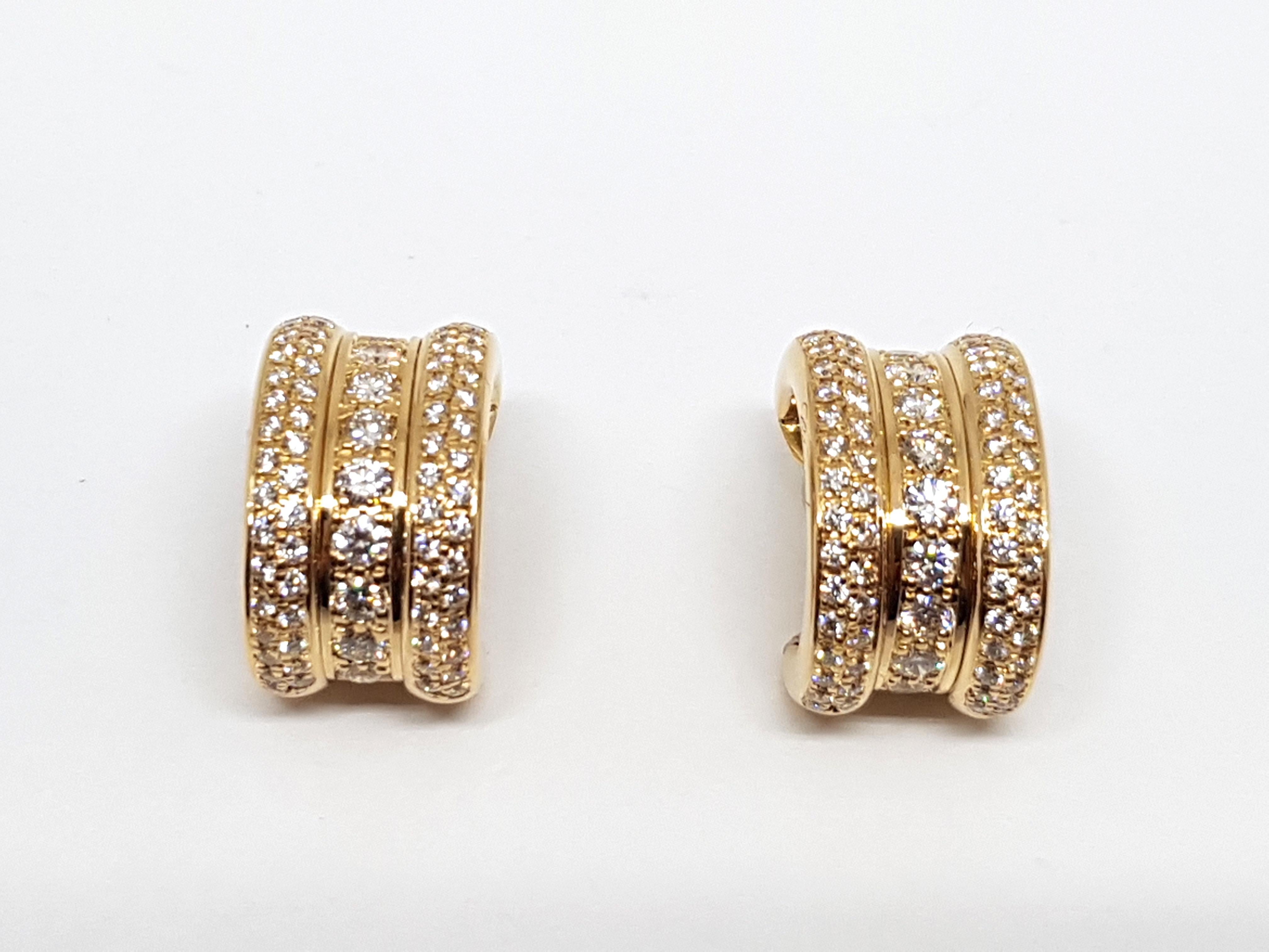 Chopard La Strada Original 18 Karat Yellow Gold White Pave Diamond Hoop Earrings 6