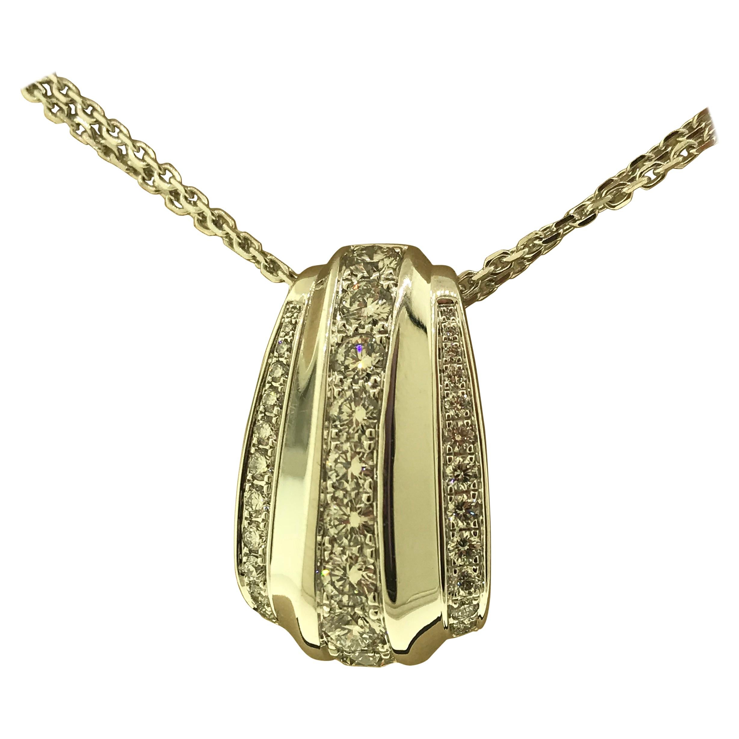 Chopard La Strada White Gold and Diamond Pendant Necklace 79/9455-1001 For Sale