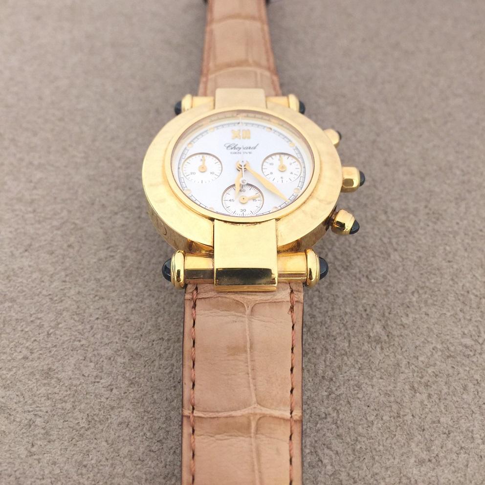 Chopard Damen 18k Gelbgold und blauer Saphir
38/3157/23