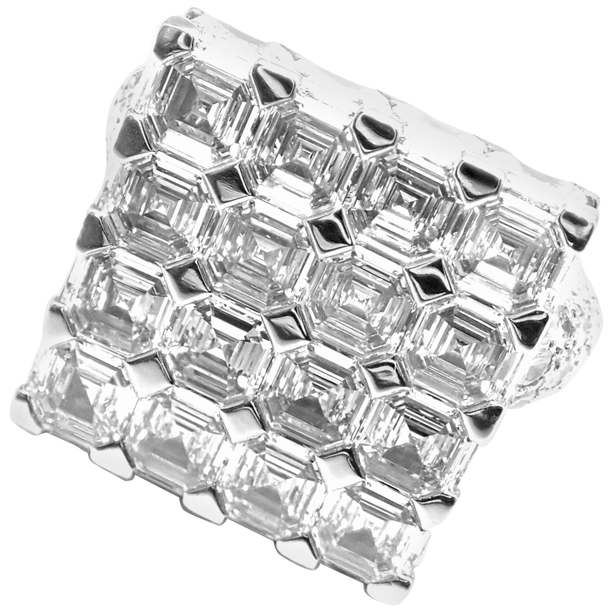 Chopard Limited Edition Super Ice Cube 15 Carat Diamond Rotating White Gold Ring