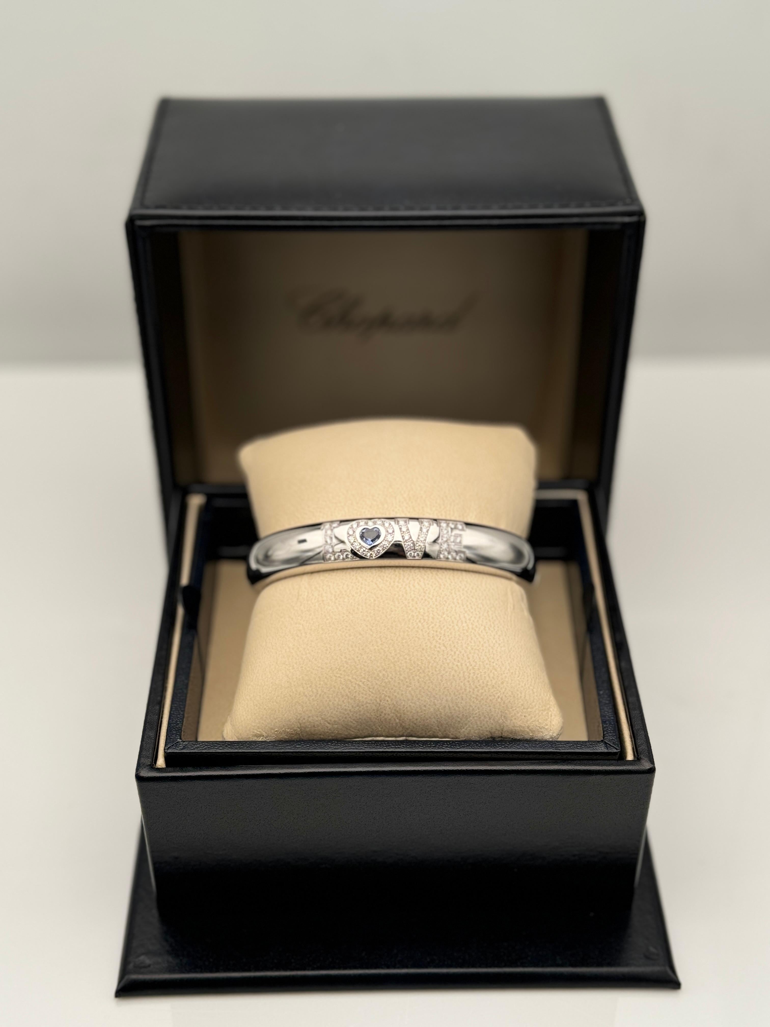 Chopard LOVE 1,65 Karat Gesamtherzförmiger Saphir & Diamant-Armreif im Angebot 1