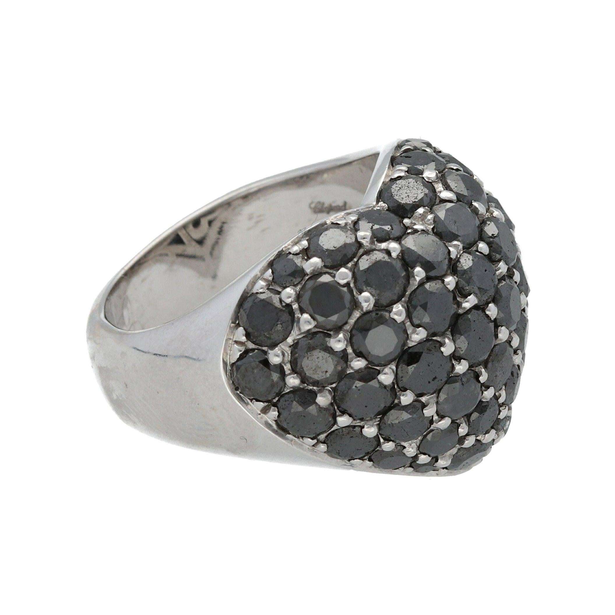 Chopard Love Heart Shaped 4.98 Carat Black Diamonds 18k White Gold Cocktail Ring For Sale
