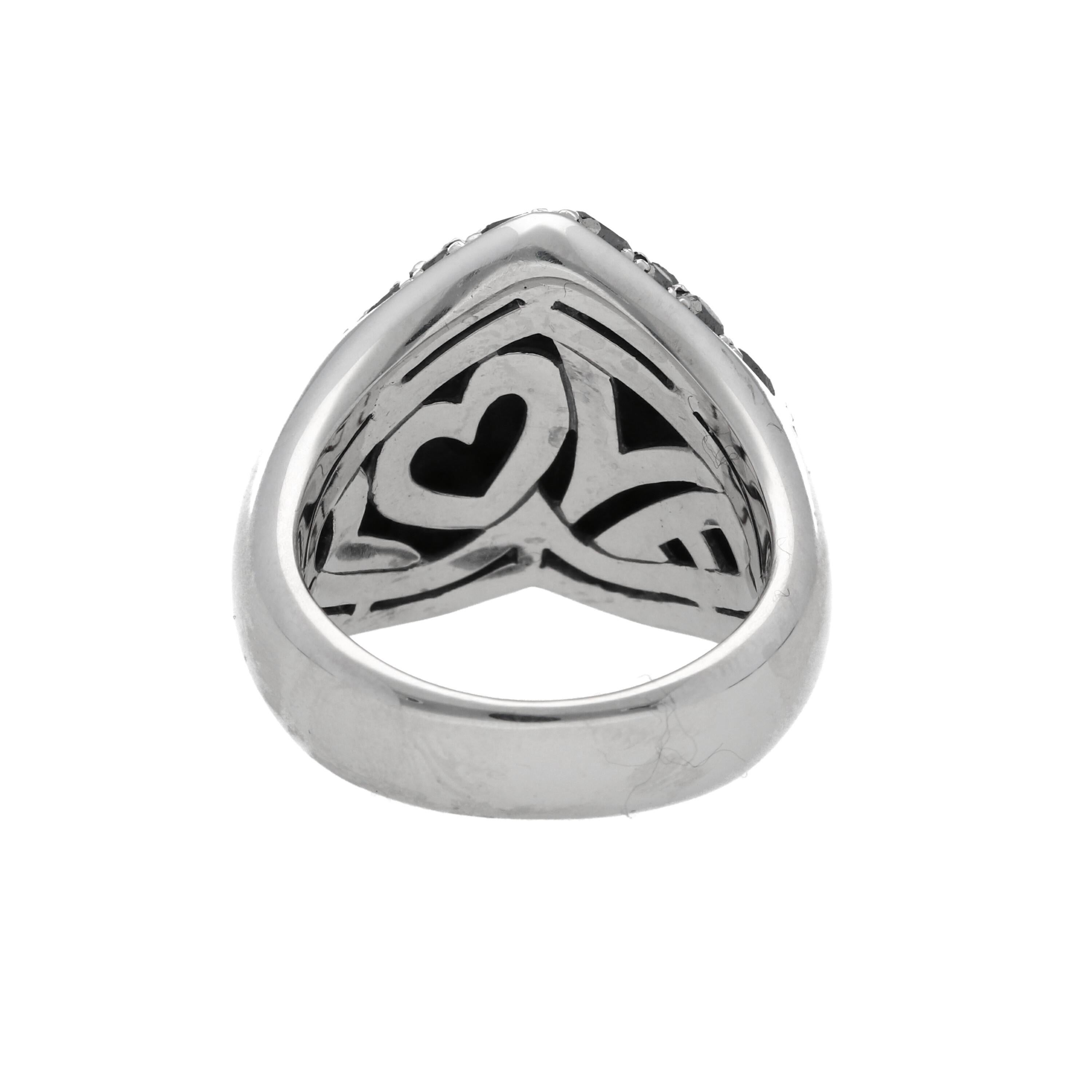 Women's Chopard Love Heart Shaped 4.98 Carat Black Diamonds 18k White Gold Cocktail Ring For Sale