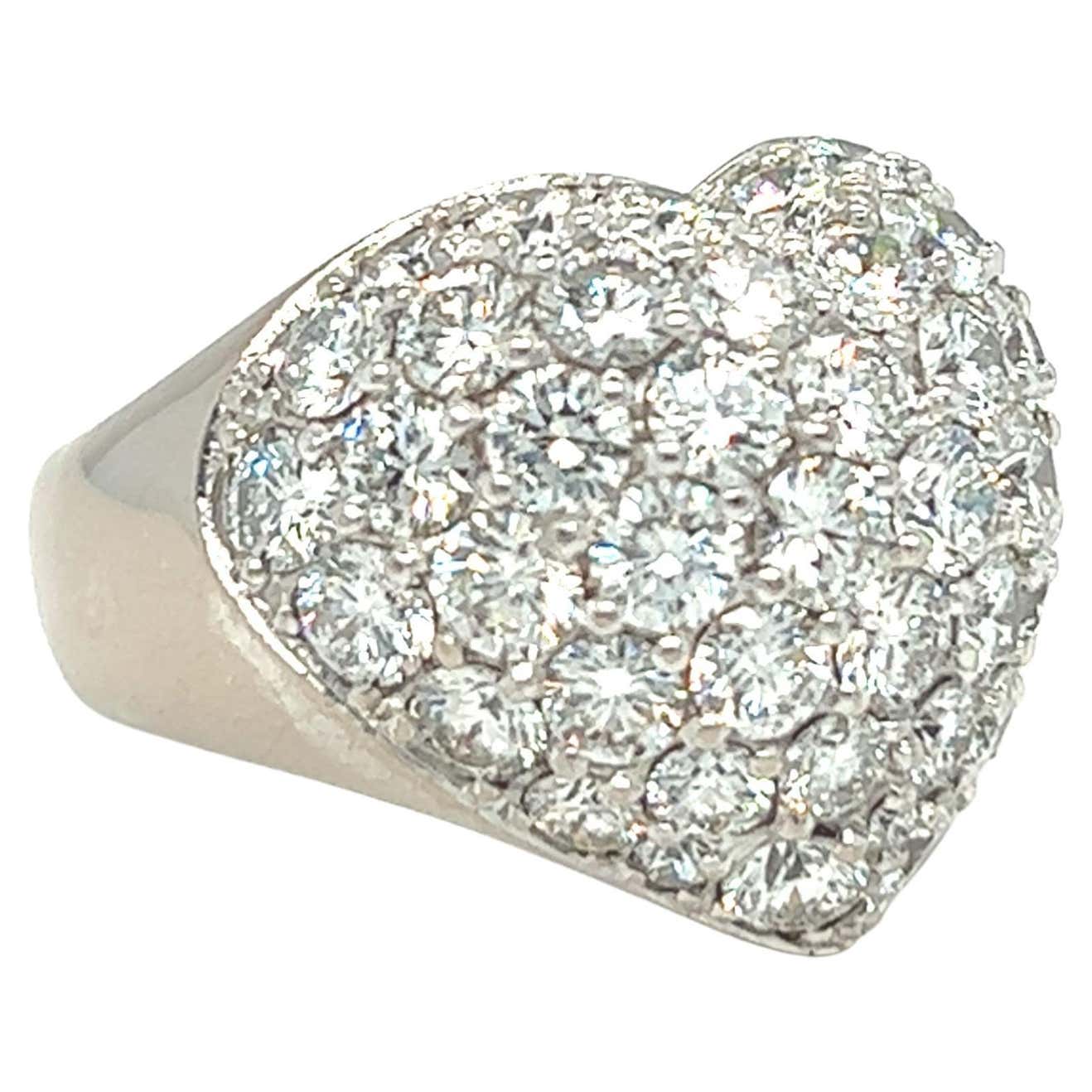 Chopard Love Heart Shaped Bombé Diamonds 18k White Gold Cocktail Ring ...