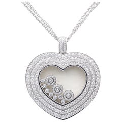 Chopard Maxi Happy Diamond Extra Large 18 Karat Gold Heart Pendant Necklace