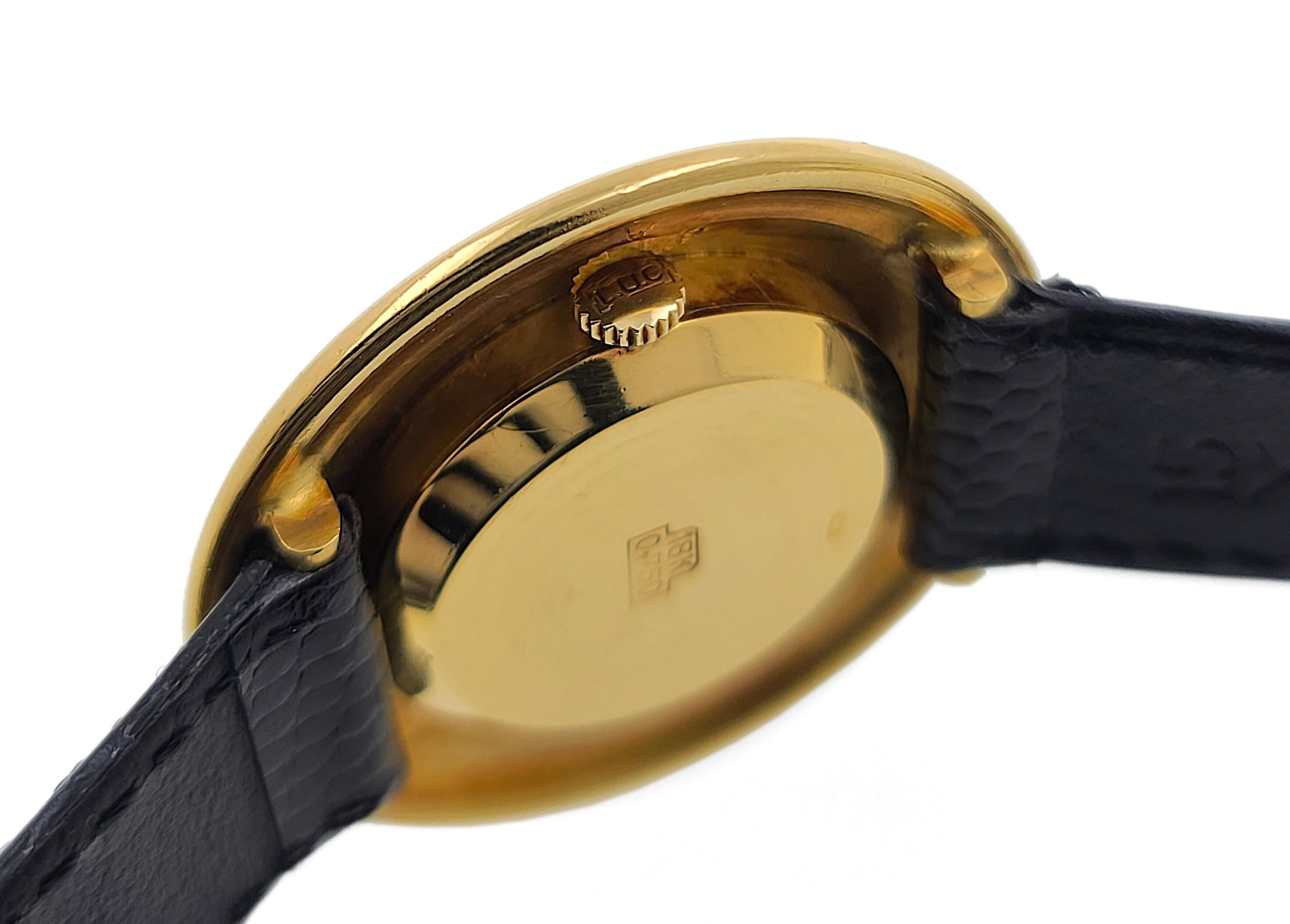 Chopard Onyx Dial 1970 Large 18k Yellow Gold Rare Flying Saucer Disco Volante Ju In Excellent Condition In Neuilly-sur-Seine, IDF