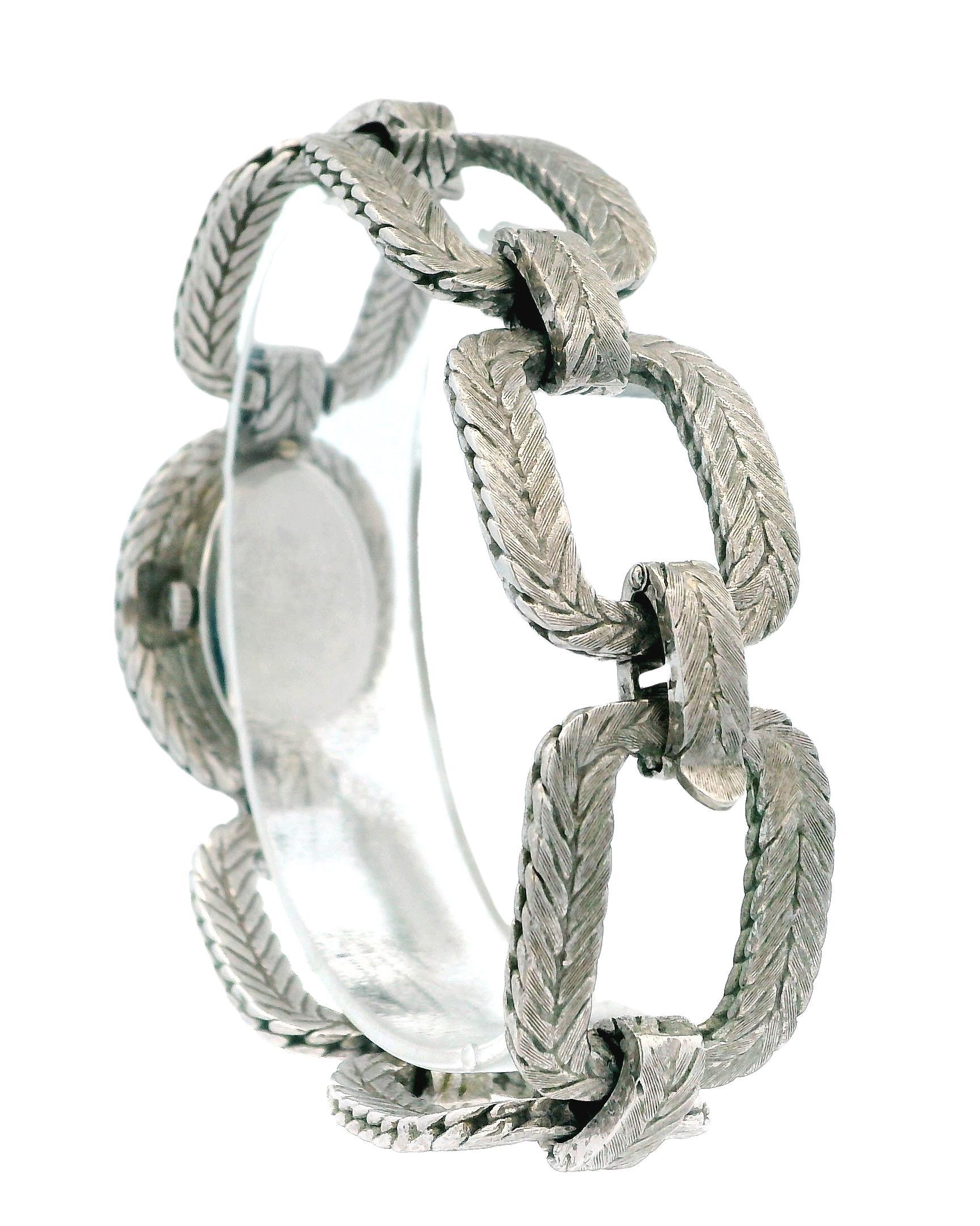 chopard oval lapis zifferblatt cush shp herringbone link brac 18kw Damen im Angebot