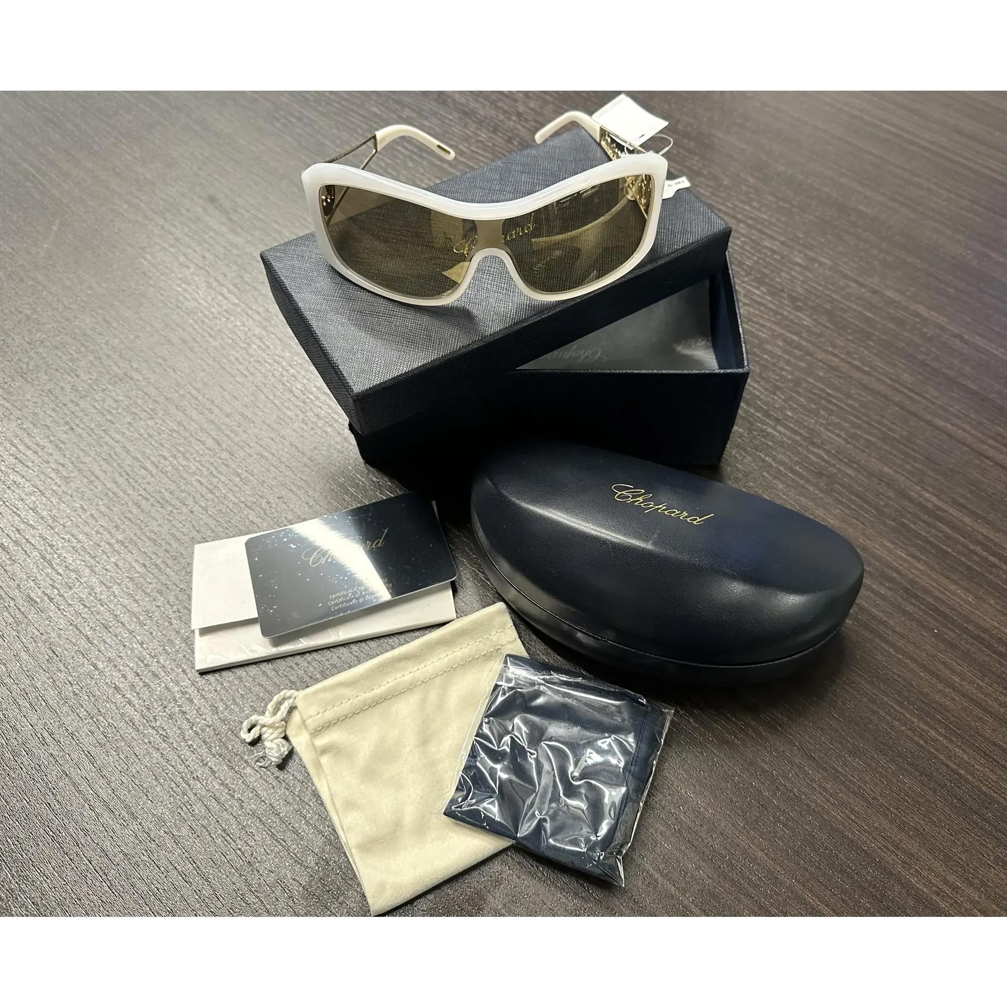 Chopard Rectangular Shield White & Gold Ladies Sunglasses SCH 029S 9EN CH 294314 For Sale 1