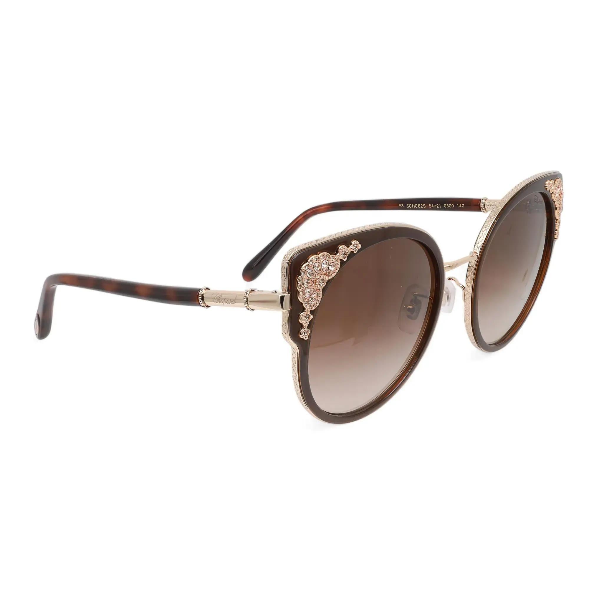 Chopard Shiny Rose Gold Metal With Brown Gradient Lens Sunglasses 95221-0443 In New Condition For Sale In New York, NY