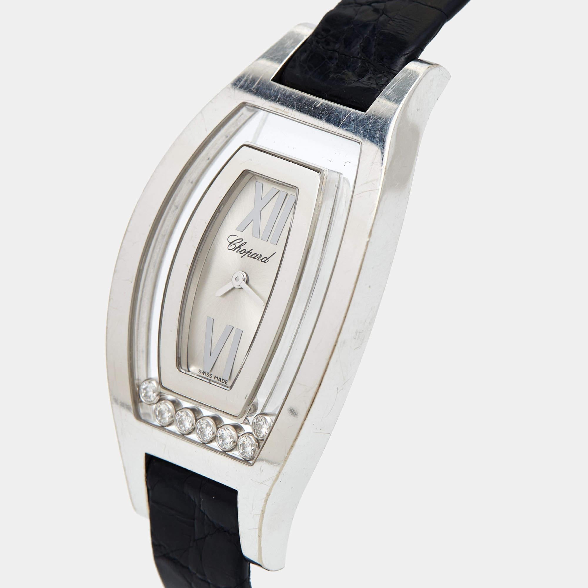 Contemporary Chopard Silver 18k White Gold Diamond Happy Diamonds Women's Wristwatch 28.5 mm For Sale