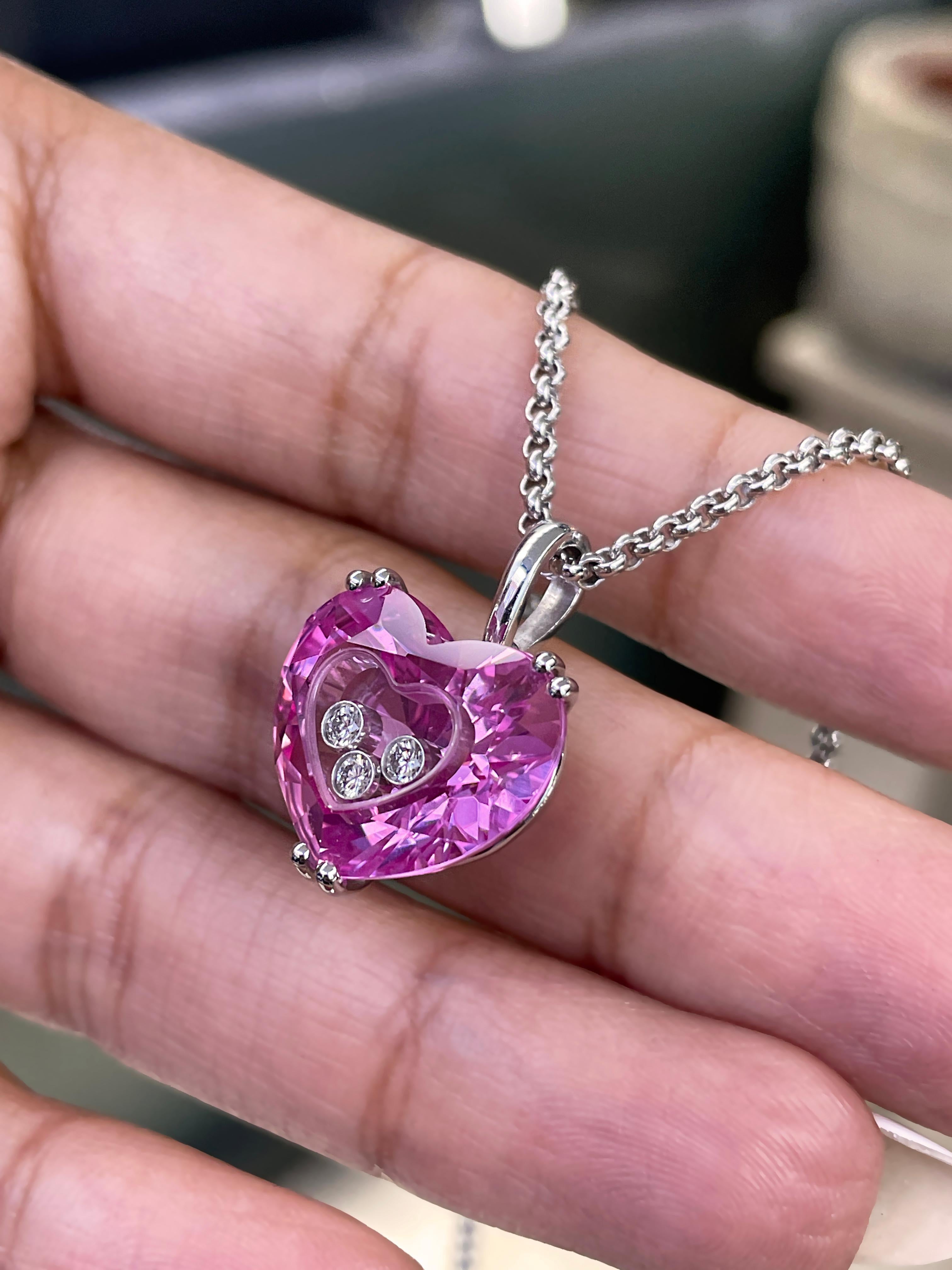 Modern Chopard 'So Happy' Diamonds Pink Crystal Heart 18ct White Gold Pendant Necklace