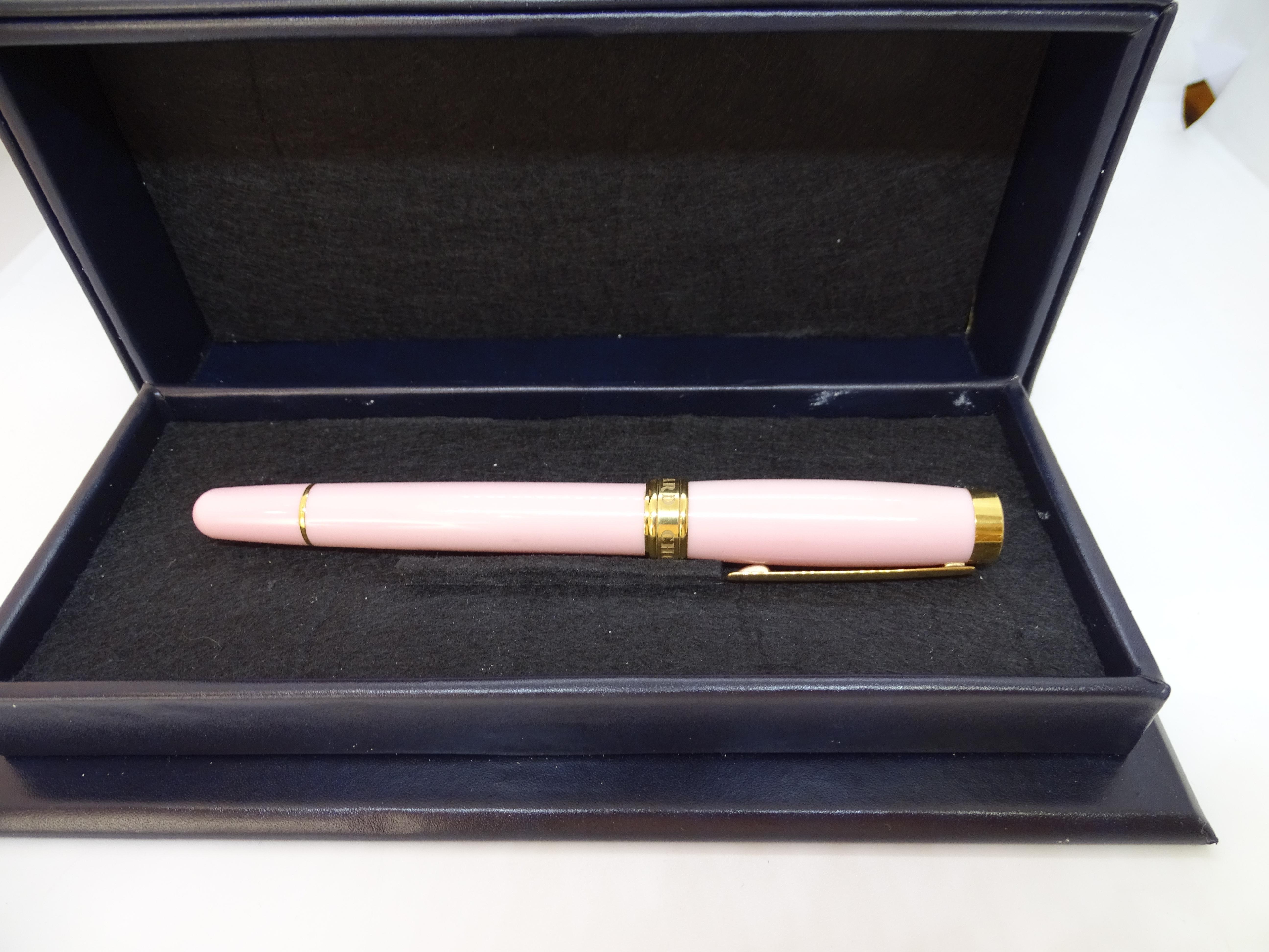 Chopard Special Pink Rall-on Happy Fish Jewel Pen rosa Harz vergoldet Diamant im Angebot 5