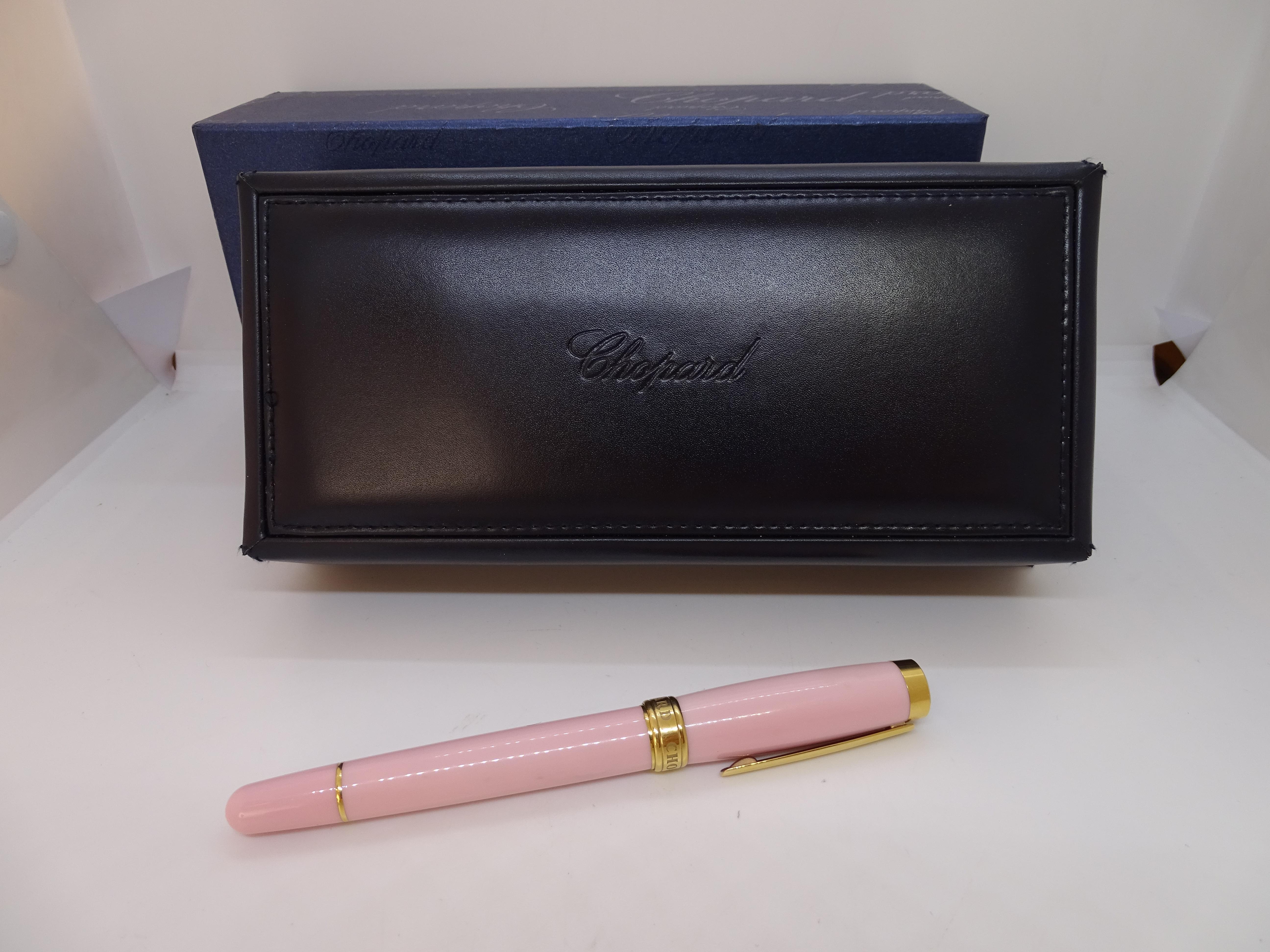 Chopard Special Pink Rall-on Happy Fish Jewel Pen rosa Harz vergoldet Diamant im Angebot 8