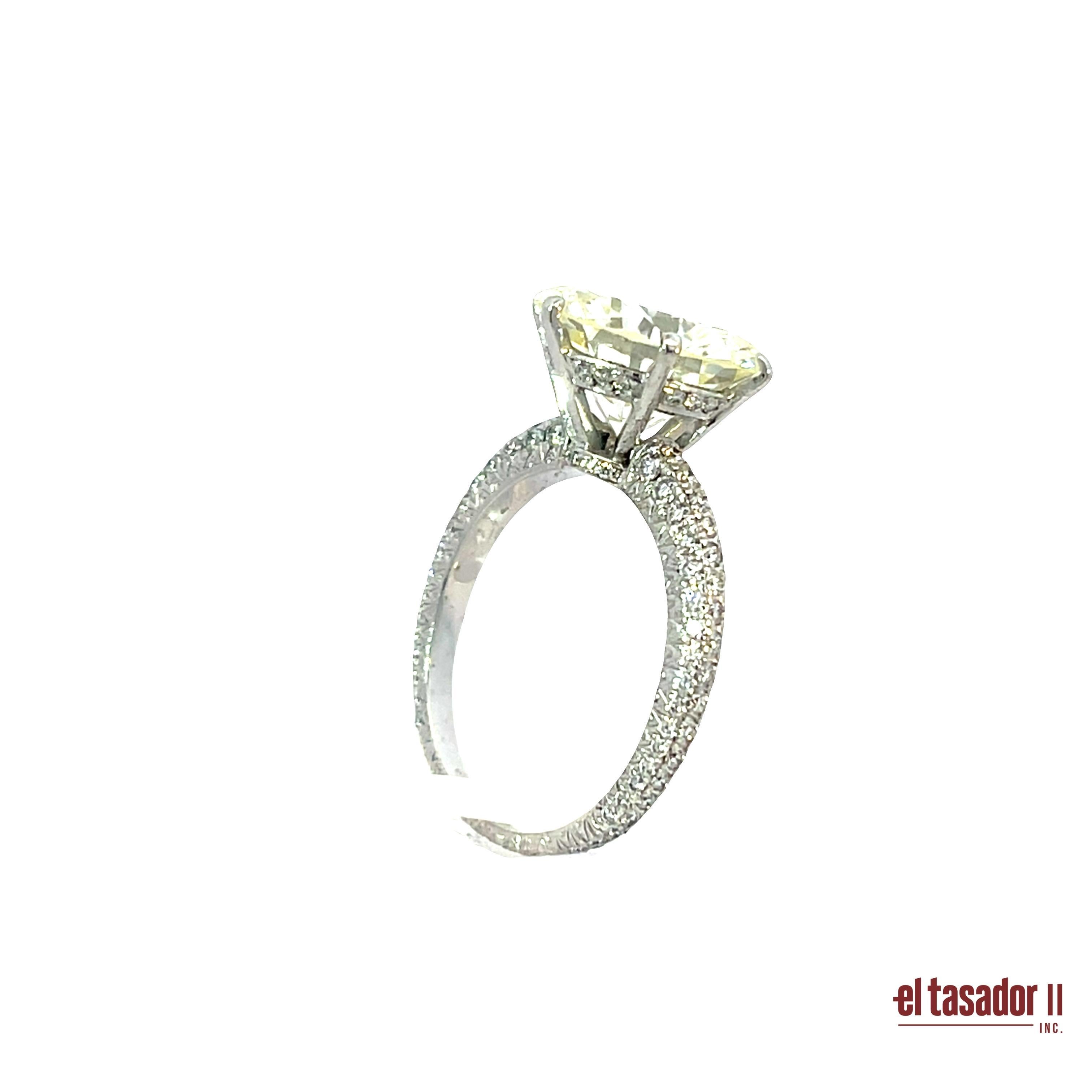 Platinring im Chopard-Stil mit 5,31 Karat Diamant im Brillantschliff und Pavé-Band im Zustand „Hervorragend“ im Angebot in Aventura, FL