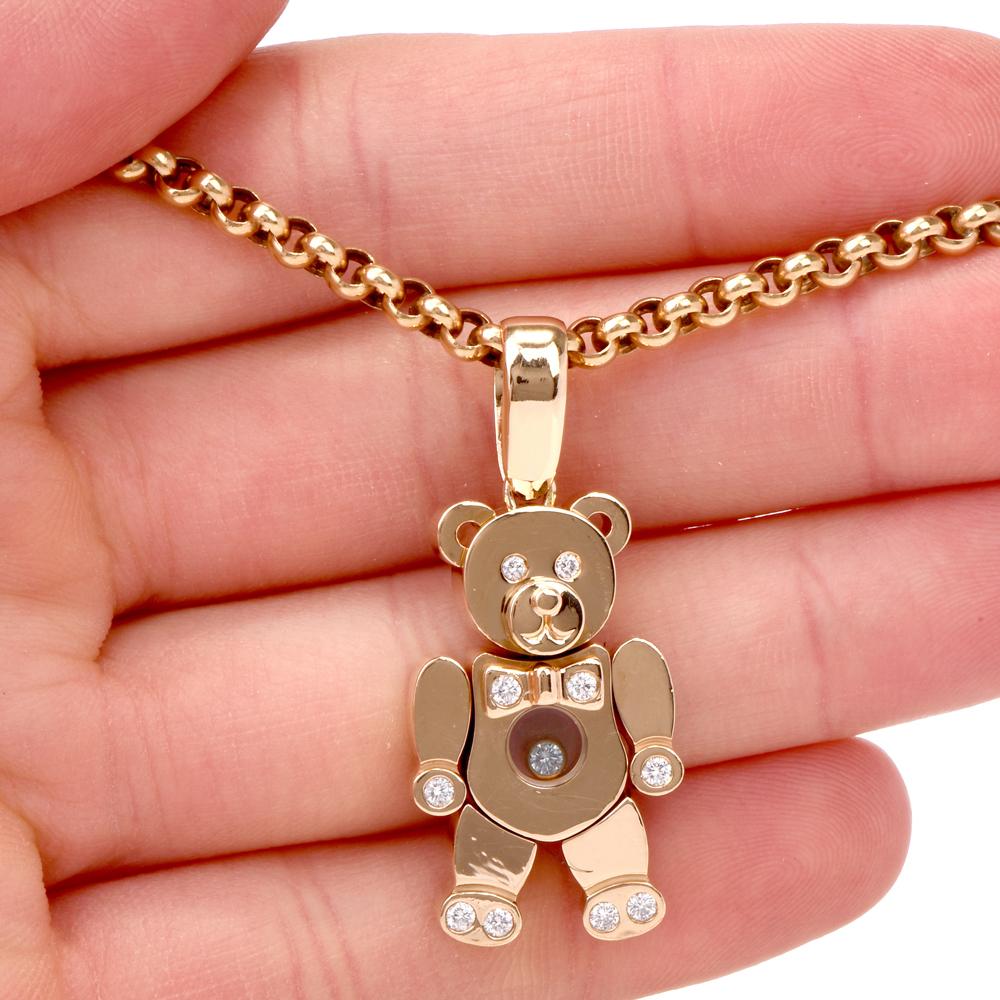 Chopard Teddy Bear Happy Diamonds Yellow Gold Pendant Necklace In Excellent Condition In Miami, FL